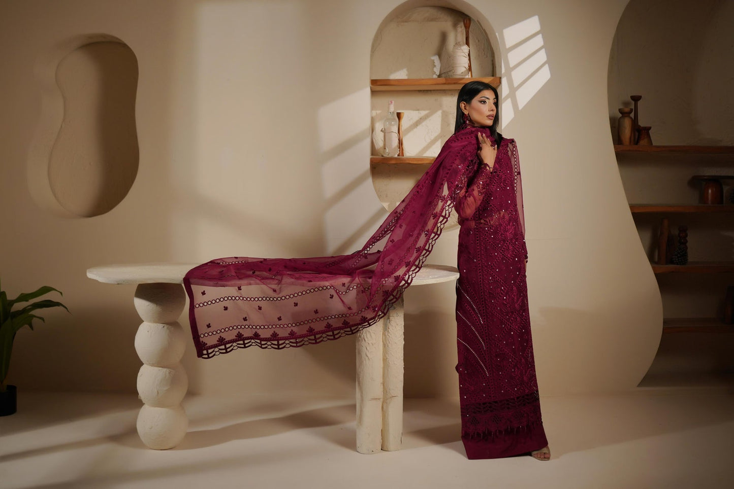 Maryams | Noir Luxe | IRELEEN-NOR-1401