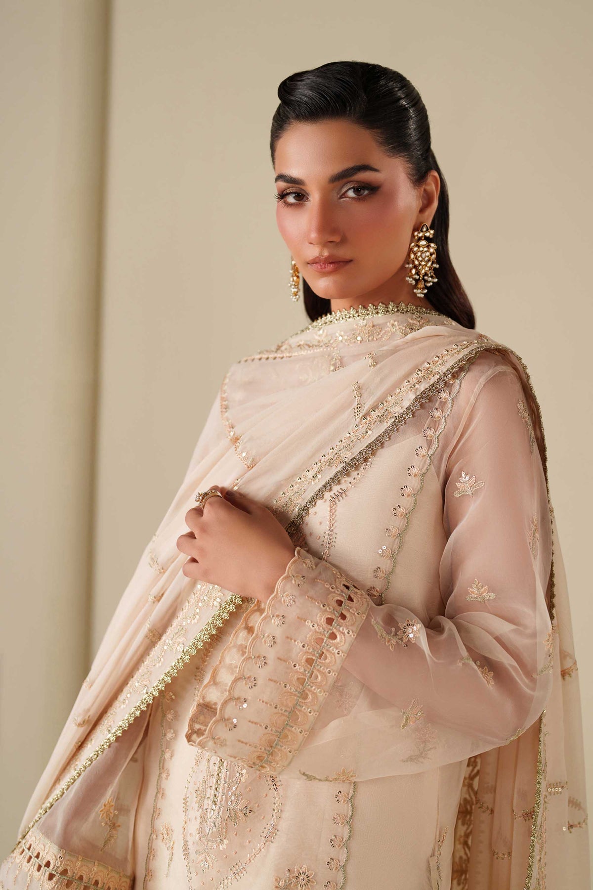 Akbar Aslam | Formal Pret | Taupe