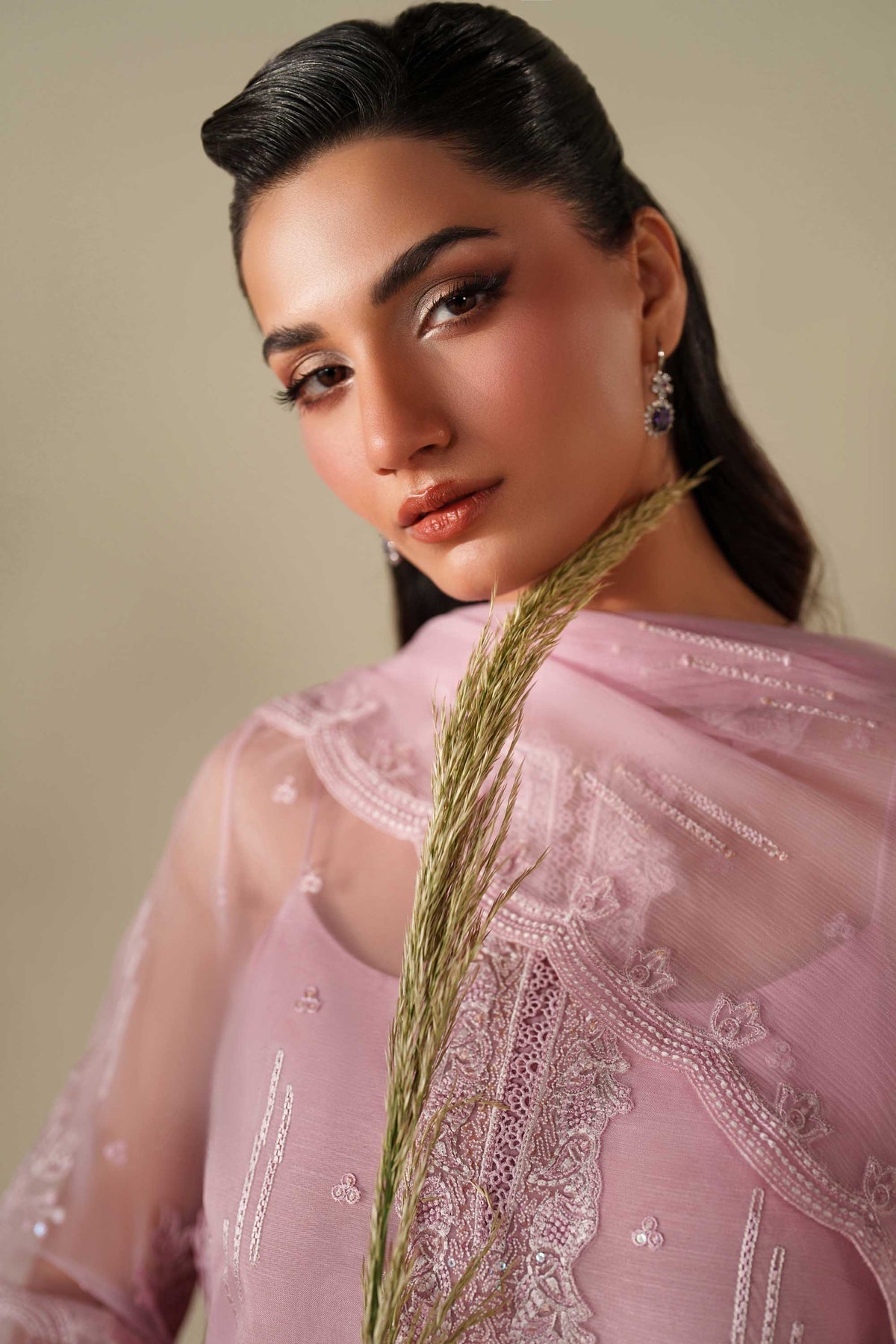 Akbar Aslam | Formal Pret | Velour