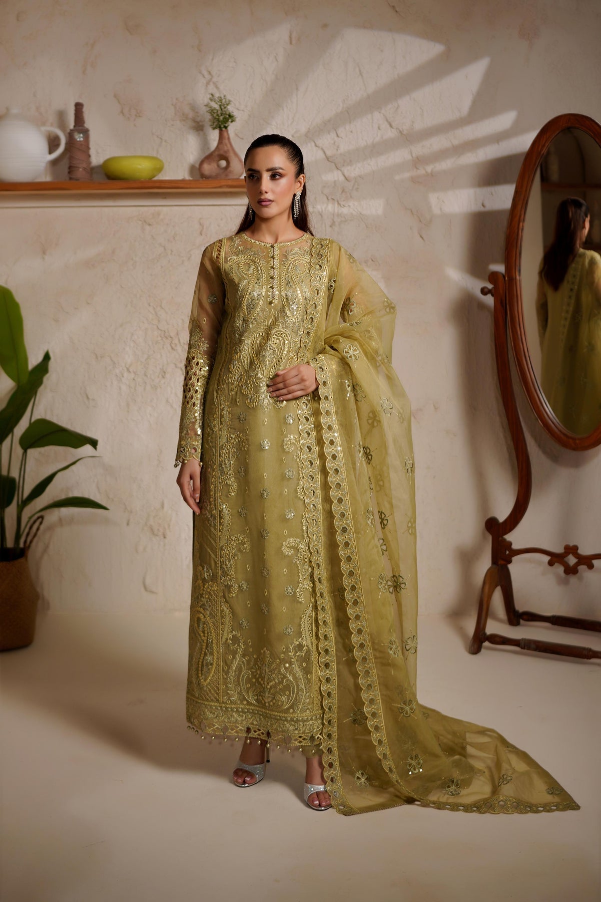 Maryams | Noir Luxe | GLORIANA-NOR-1406