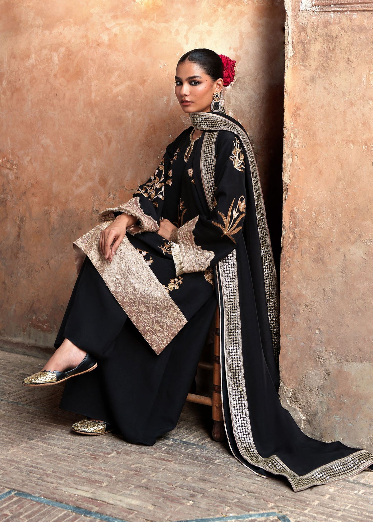 Sadaf Fawad Khan | Zeenat Formals-26 | Resham