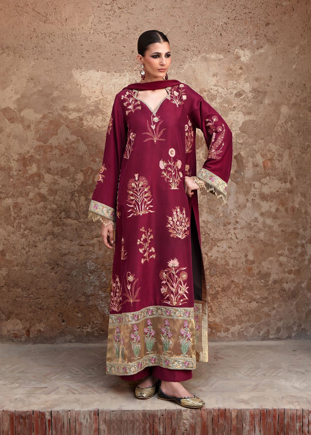 Sadaf Fawad Khan | Zeenat Formals-26 | Rangrez