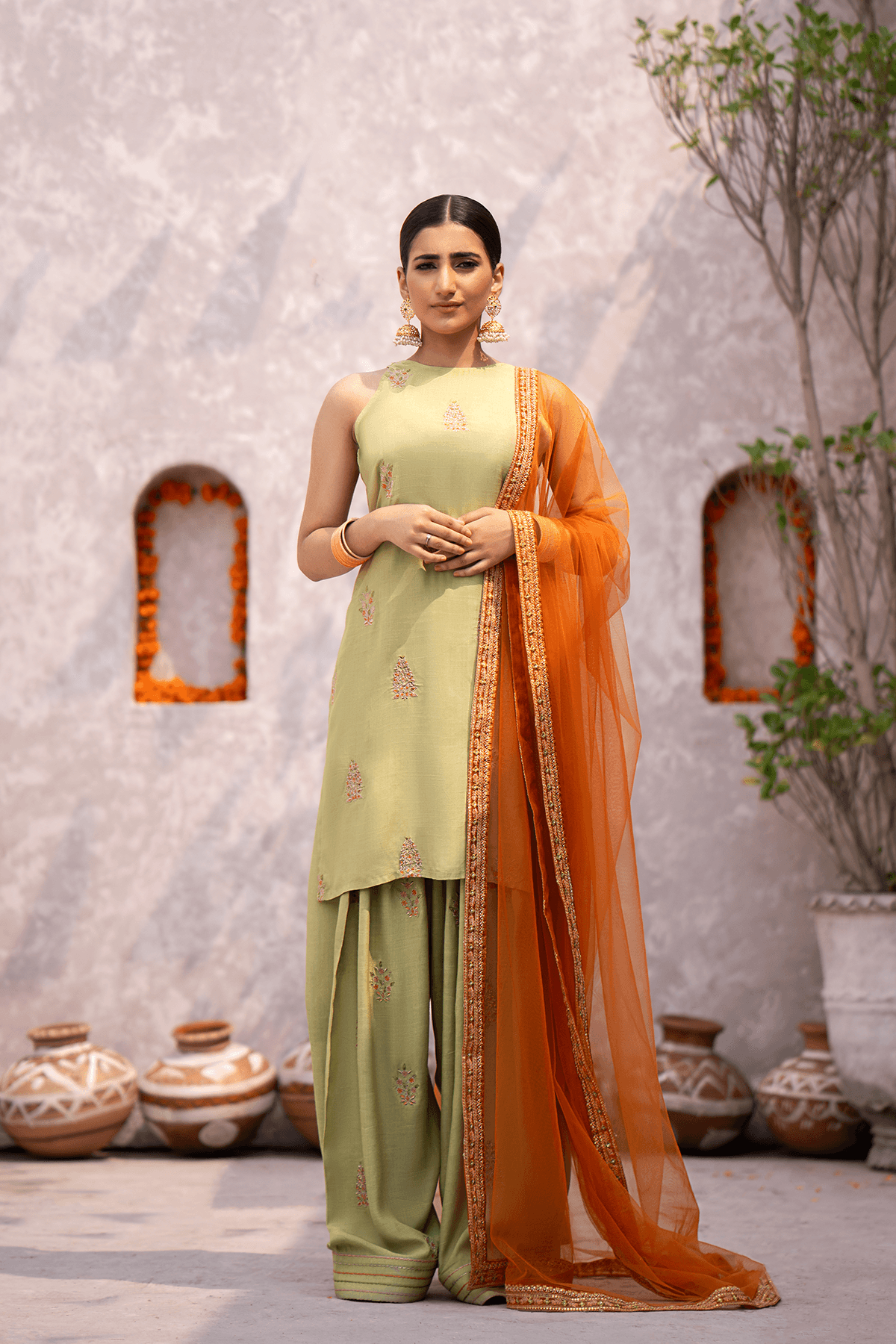 Erum Khan | Sakhiyan Formals | GULBAHAR