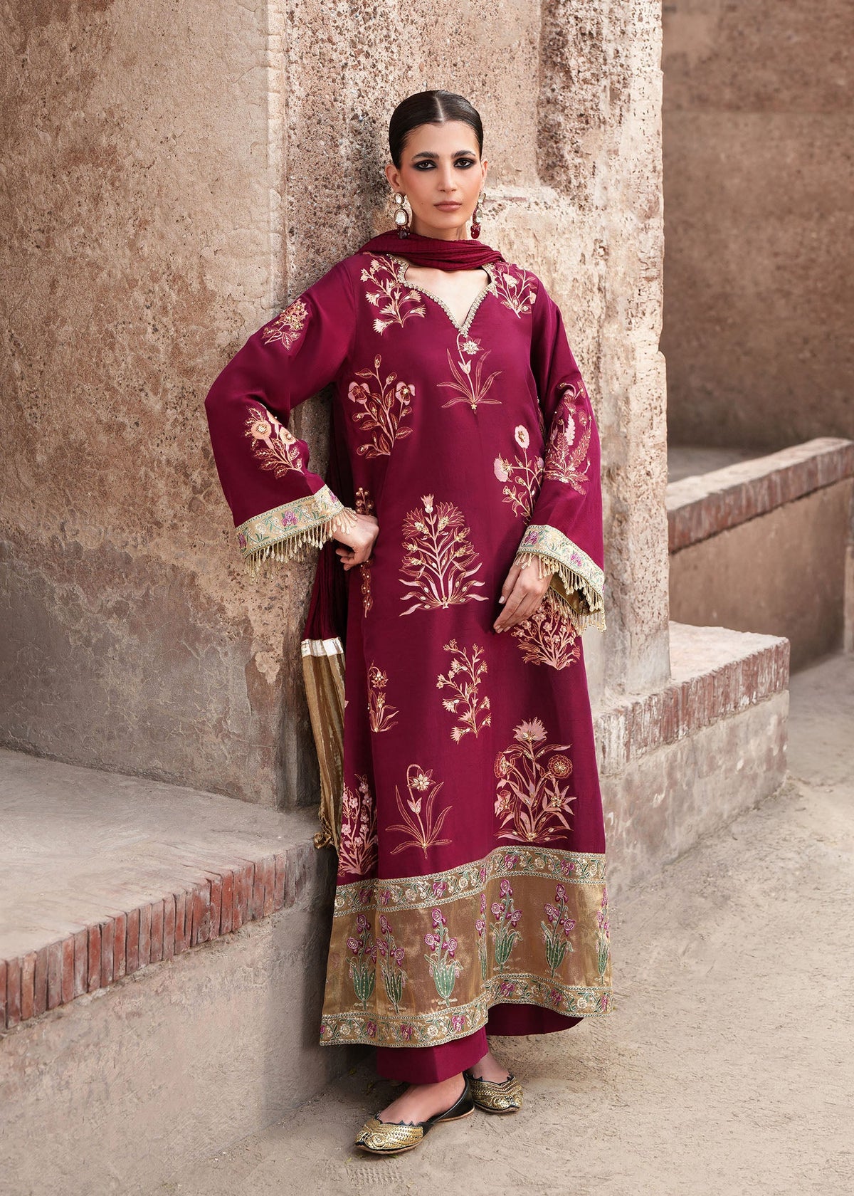 Sadaf Fawad Khan | Zeenat Formals-26 | Rangrez