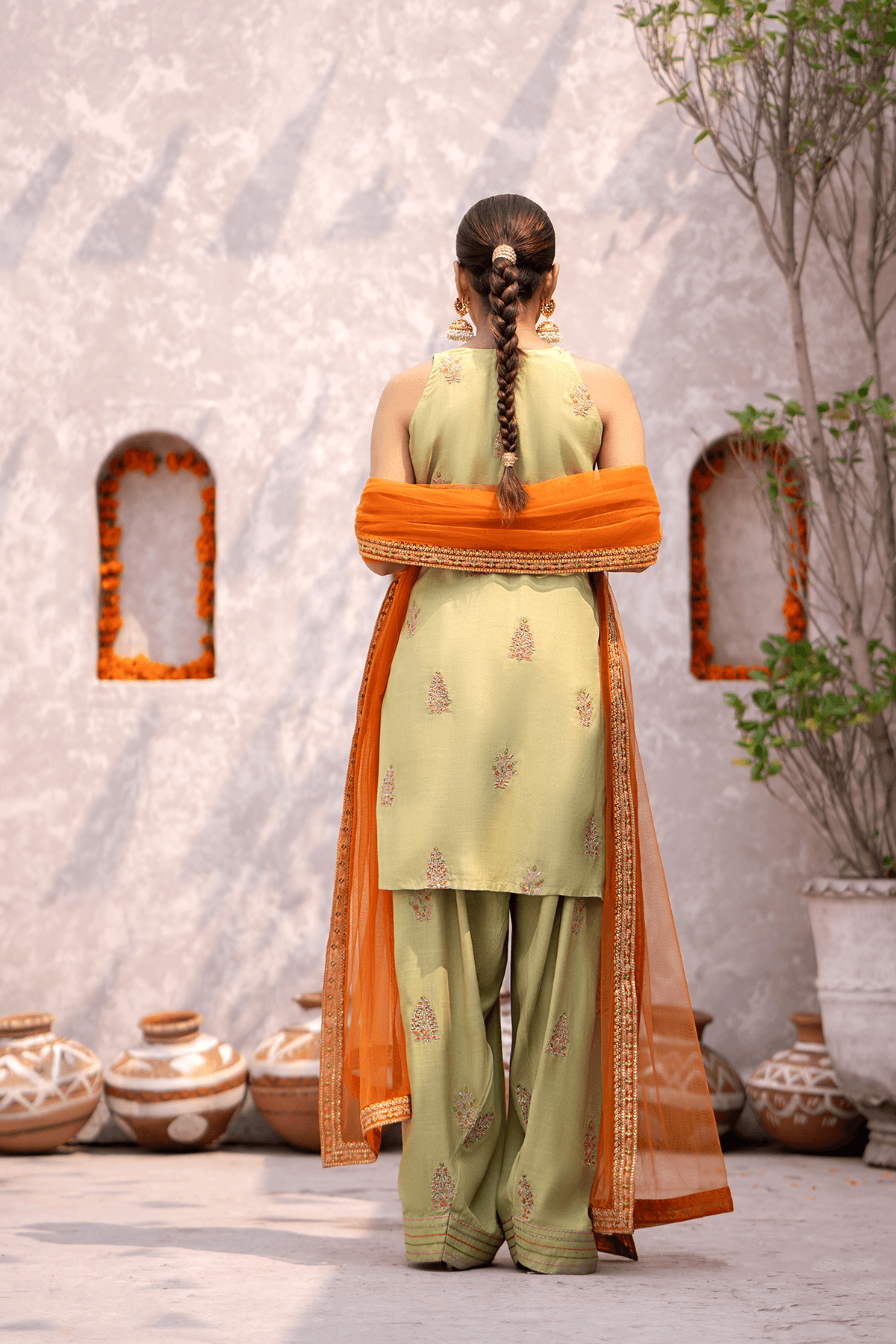 Erum Khan | Sakhiyan Formals | GULBAHAR