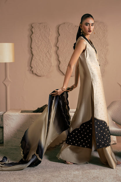 Mina Kashif | Emilie Formals | Zelina