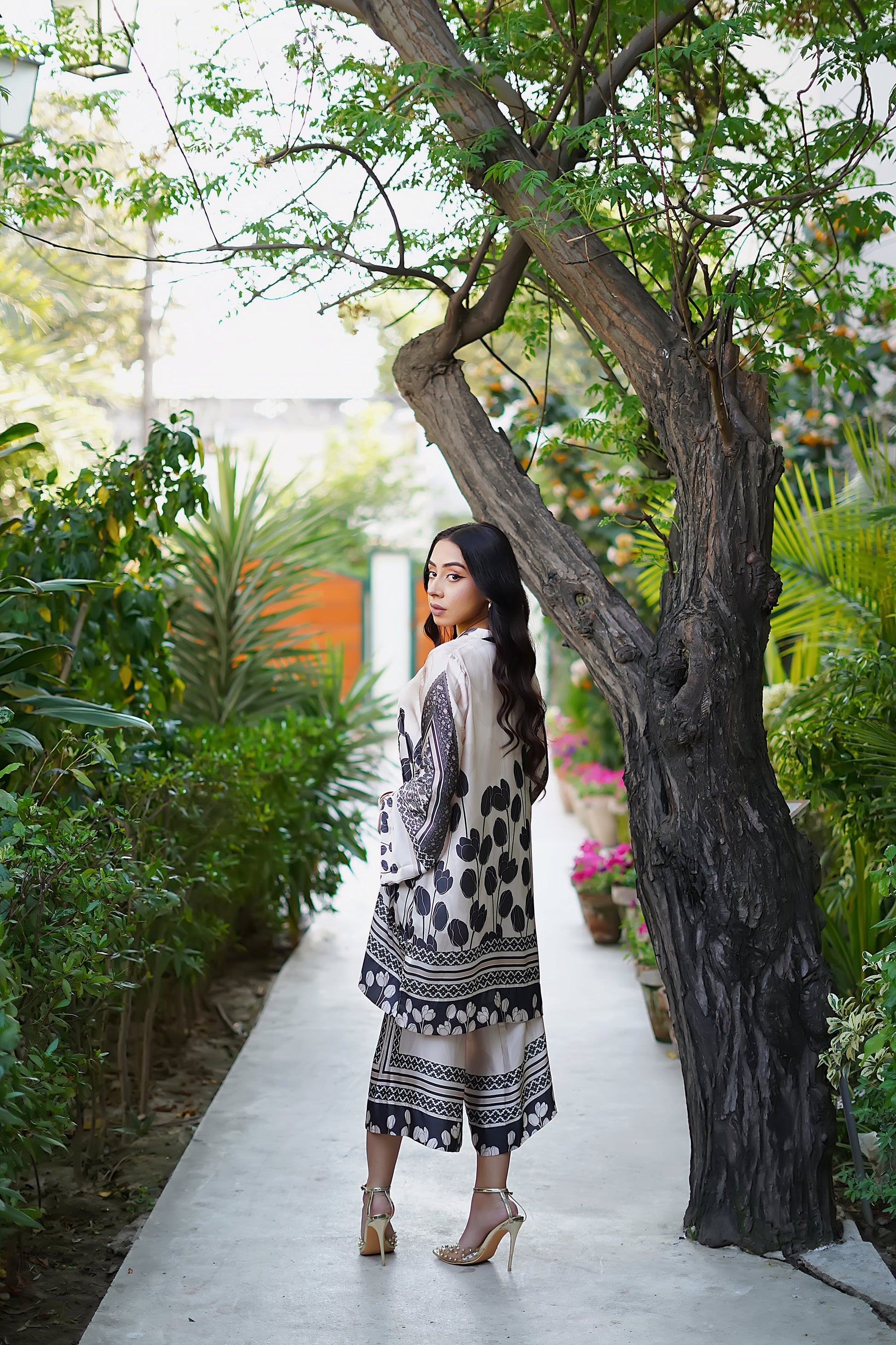 Erum Khan | Nue Pret | Royal Mirage