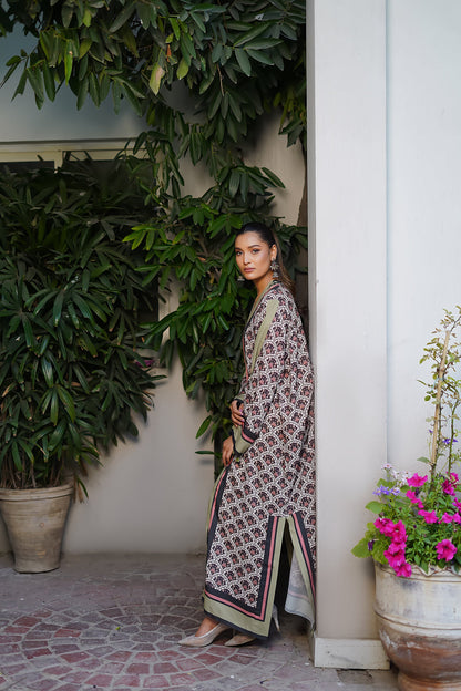 Erum Khan | Nue 25 | Mystic Charm