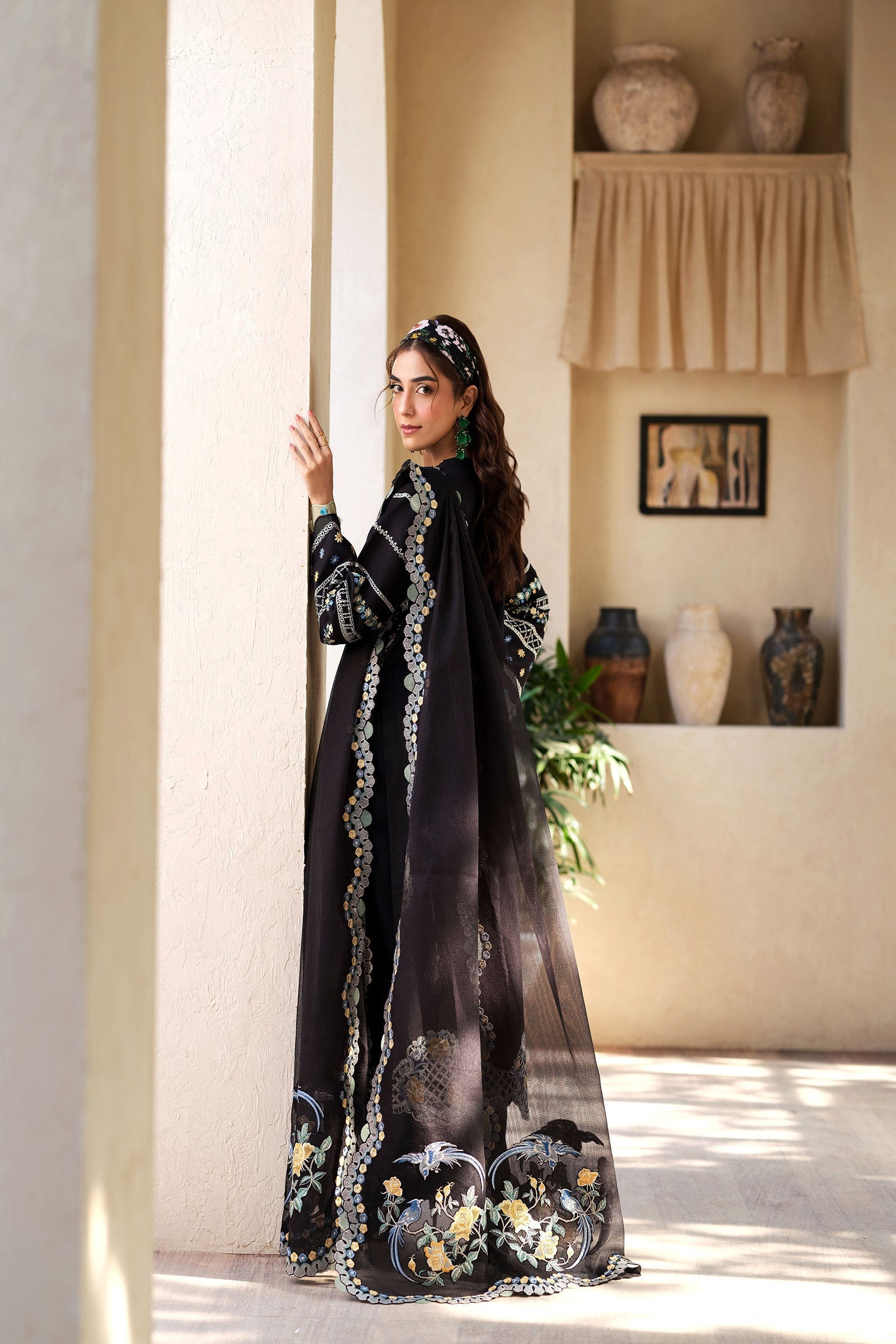 Maryam Hussain | Luxury Lawn 25 | Dawn - House Of Anaya