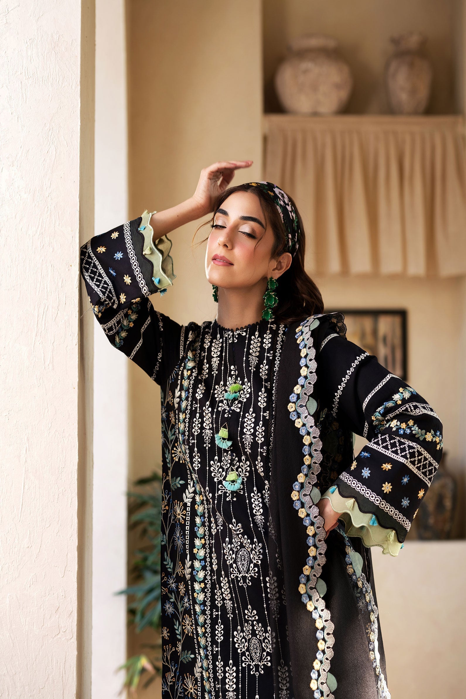 Maryam Hussain | Luxury Lawn 25 | Dawn - House Of Anaya