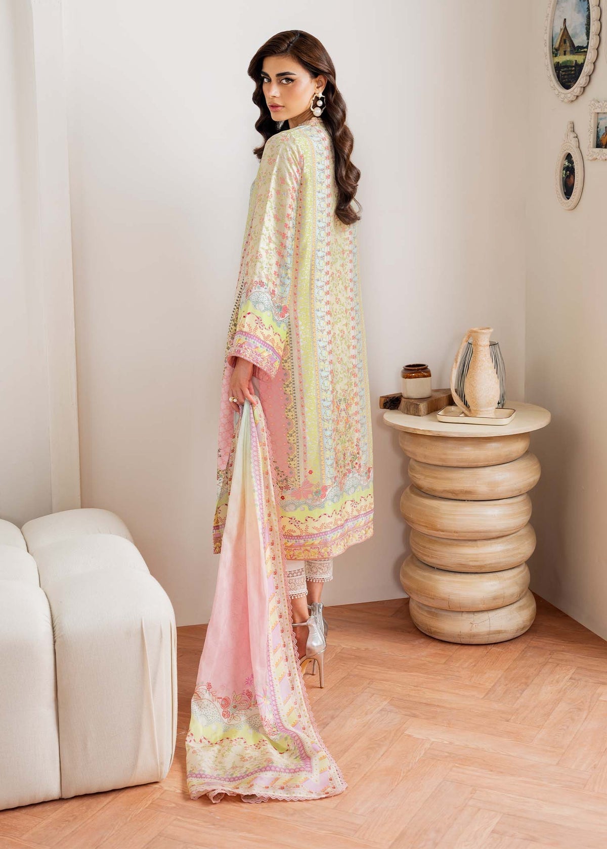 Kanwal Malik | Rosalia Silk Eid 25 | Seris