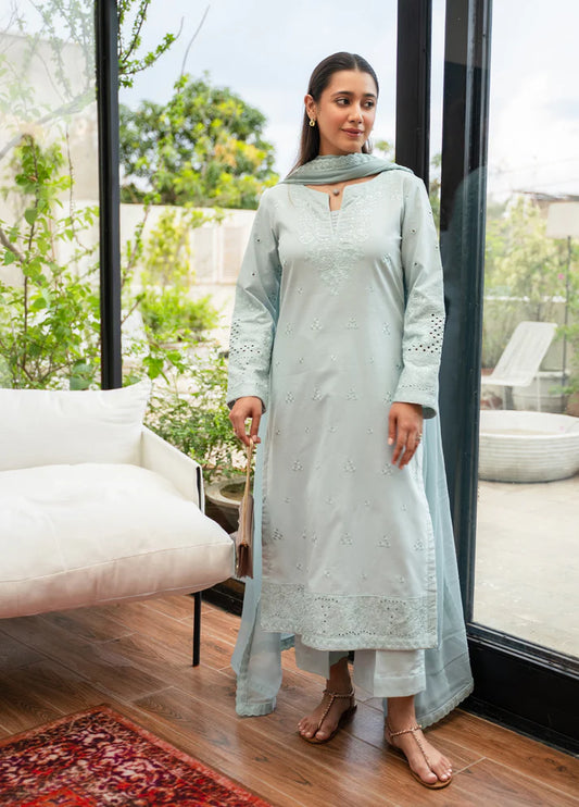 Gulaal | Embroidered Basics | Waterlily