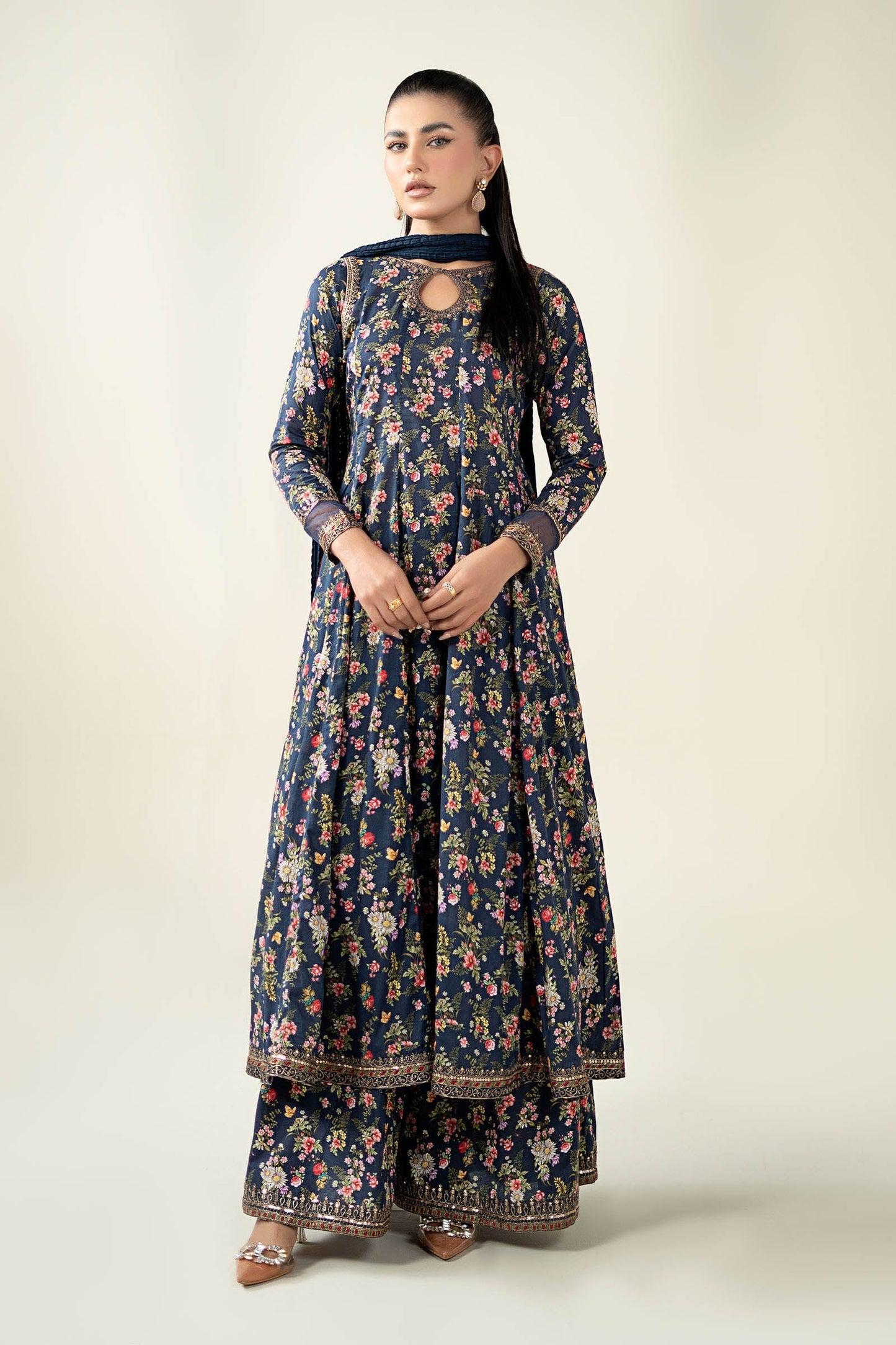 Maria B | Luxury Winter Pret 25 | DW-EA24-81R1-Blue
