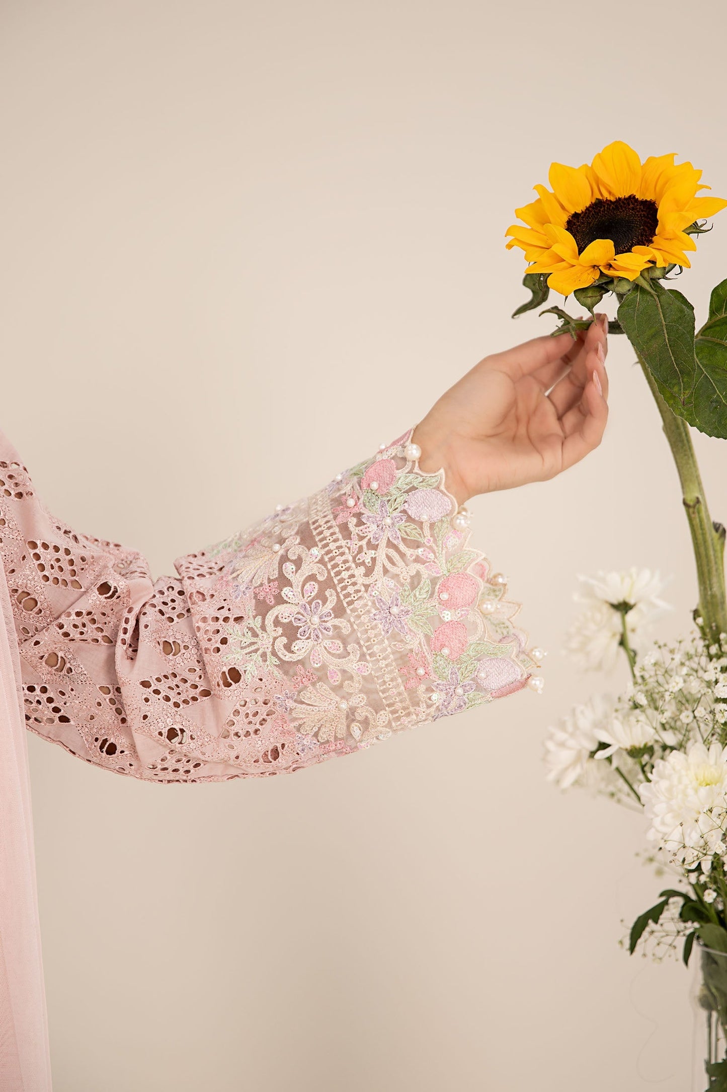 Maira B | Ready to Wear | DW-EF25-07