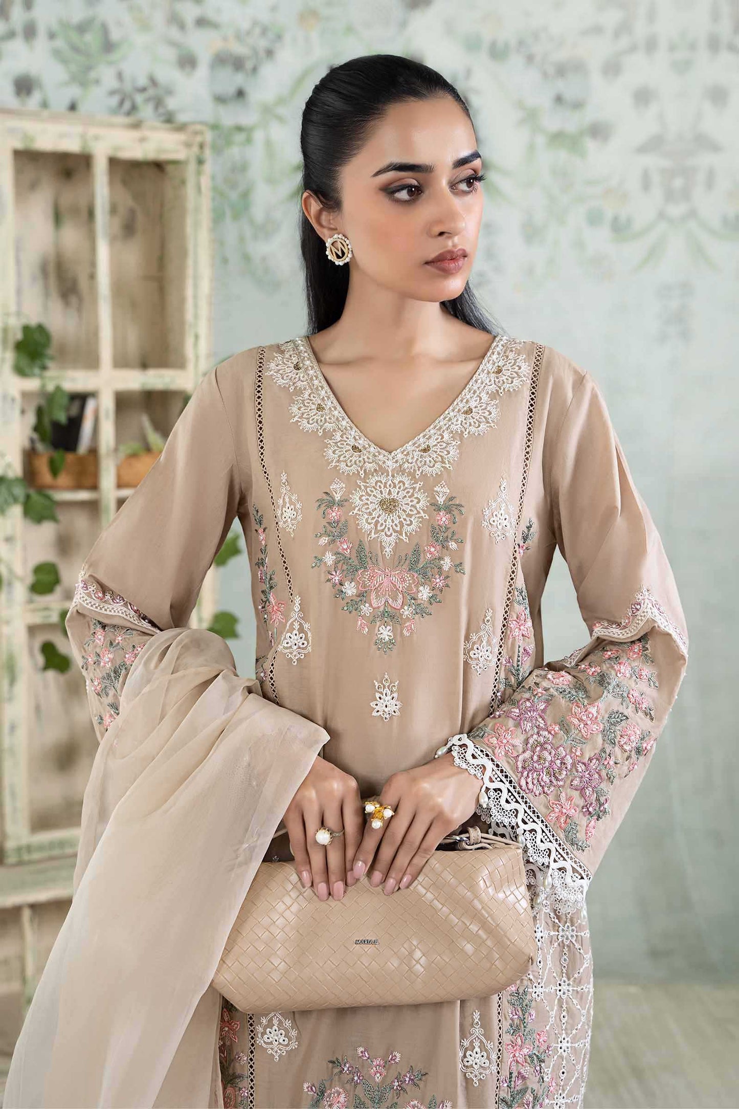Maira B | Ready to Wear | DW-EA24-33