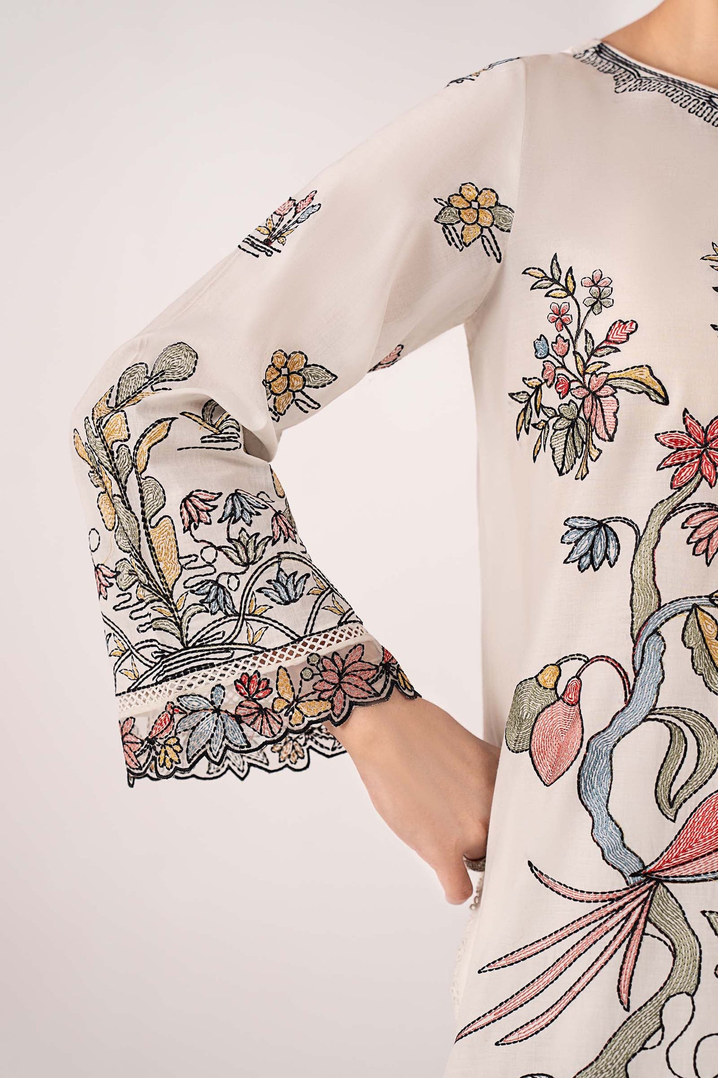 Maria B | Eid Collection 26 | DW-EA26-102