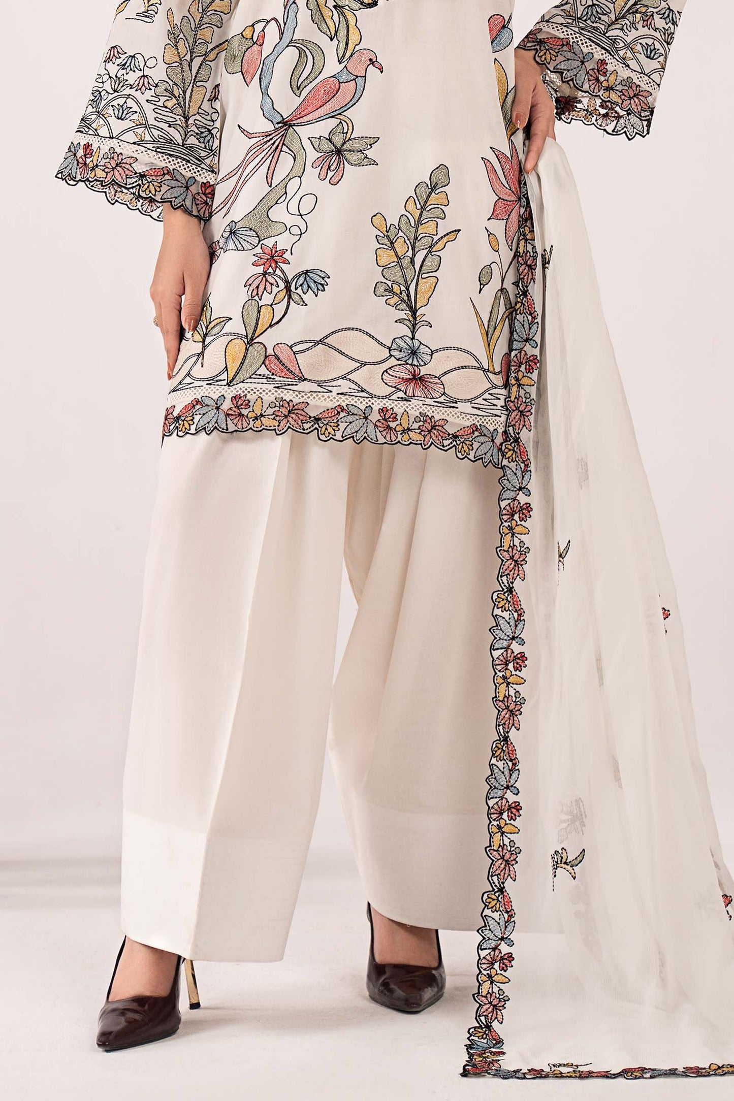 Maria B | Eid Collection 26 | DW-EA26-102