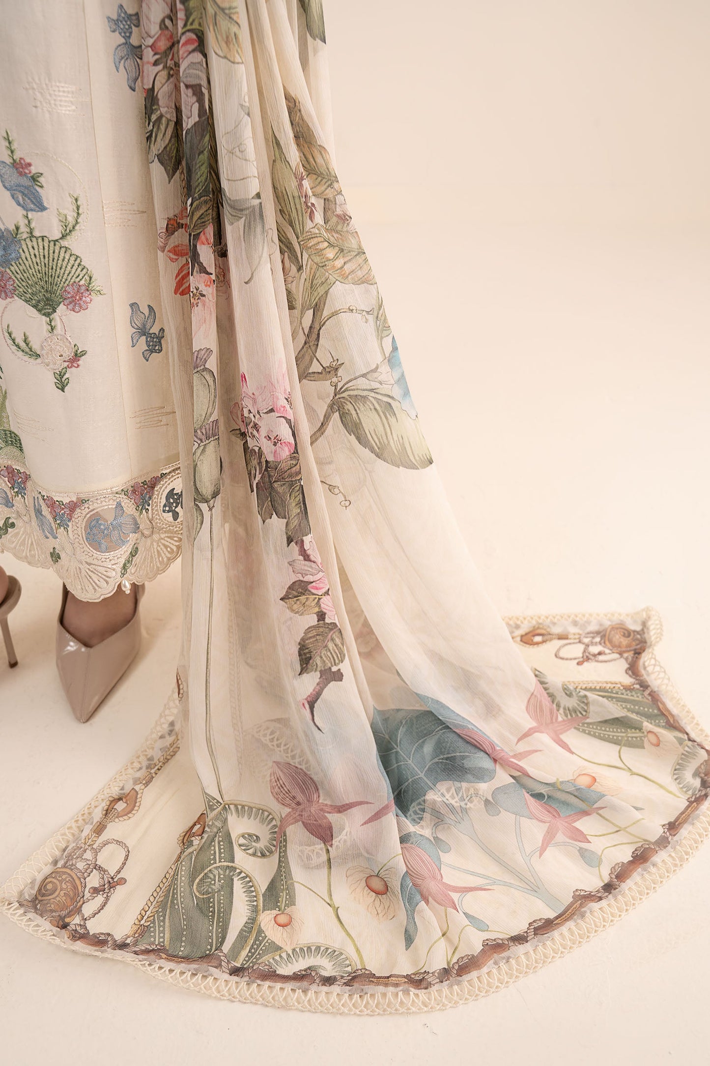 Maria B | Eid Collection 26 | DW-EA26-11