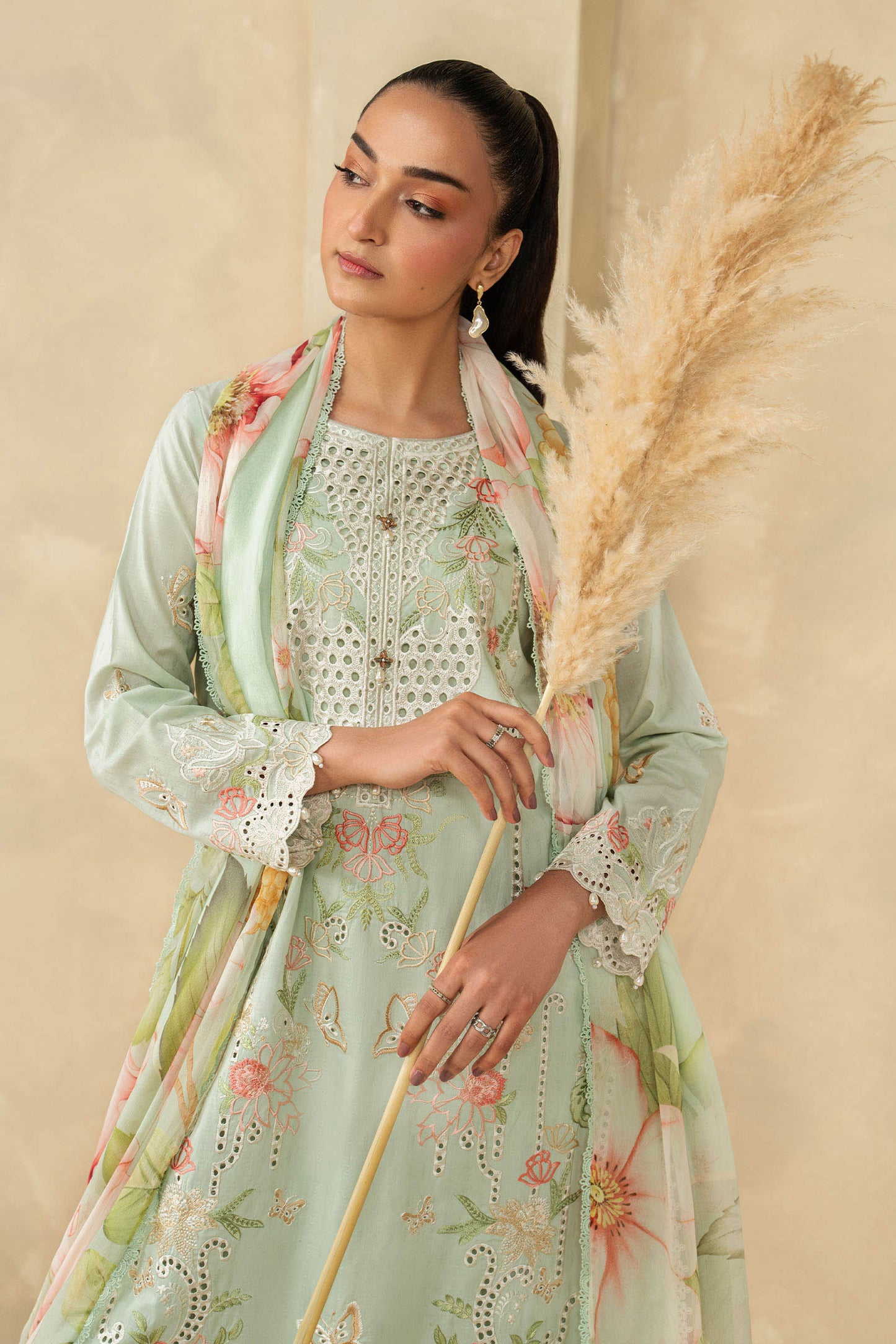 Maria B | Eid Collection 26 | DW-EA26-15