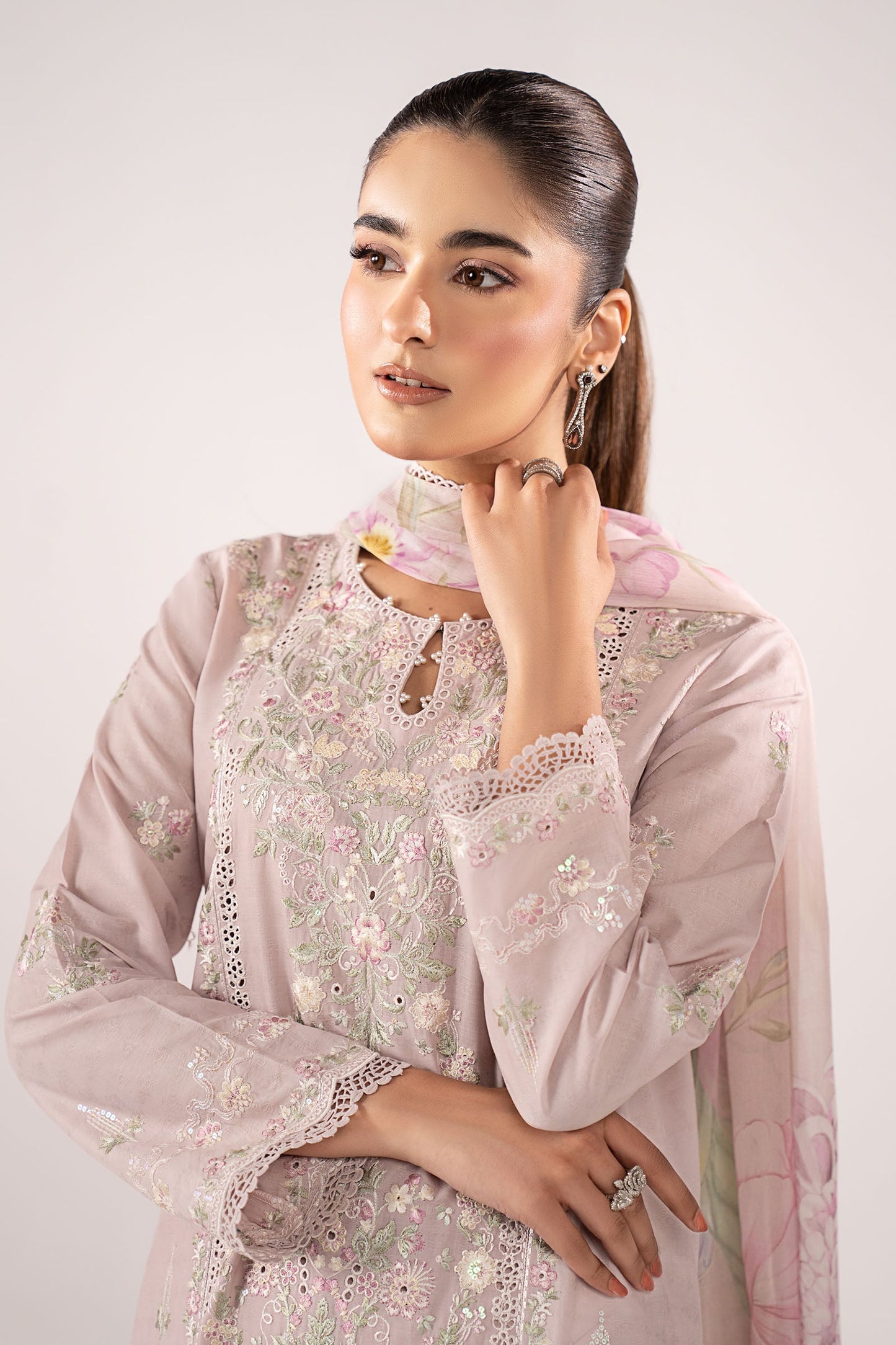 Maria B | Eid Collection 26 | DW-EA26-19