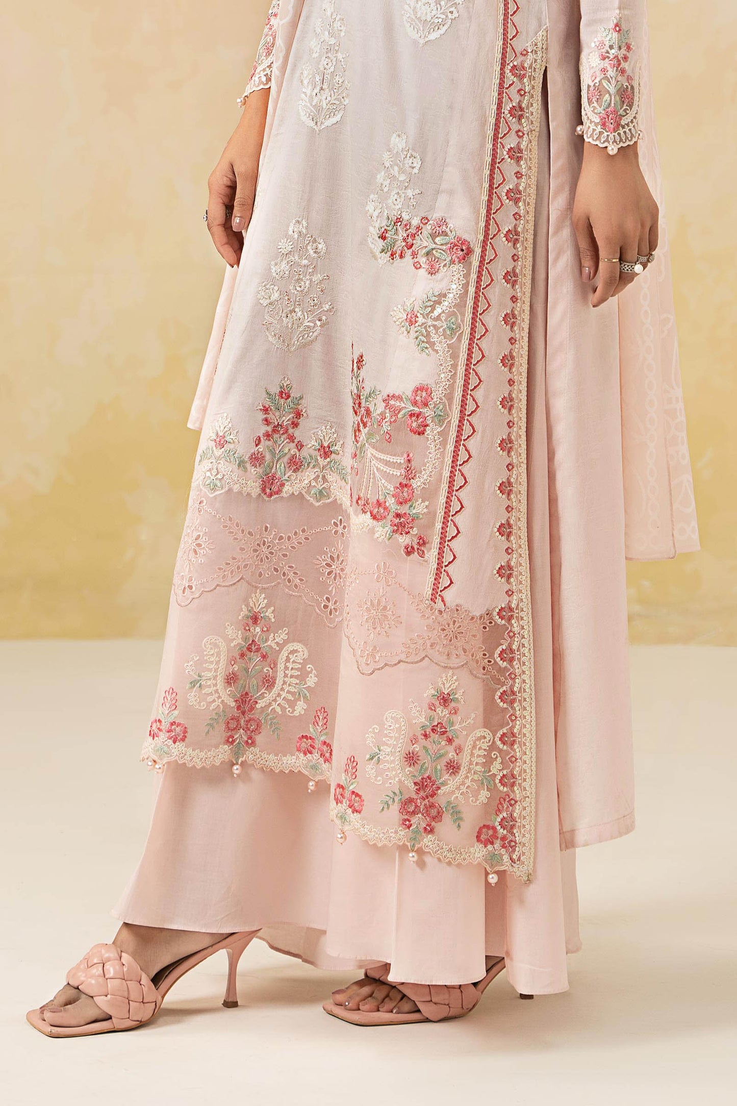 Maira B | Ready to Wear | DW-EF25-03