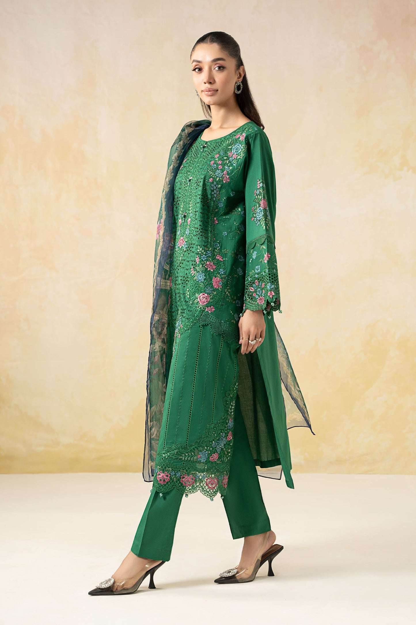 Maira B | Ready to Wear | DW-EF25-04