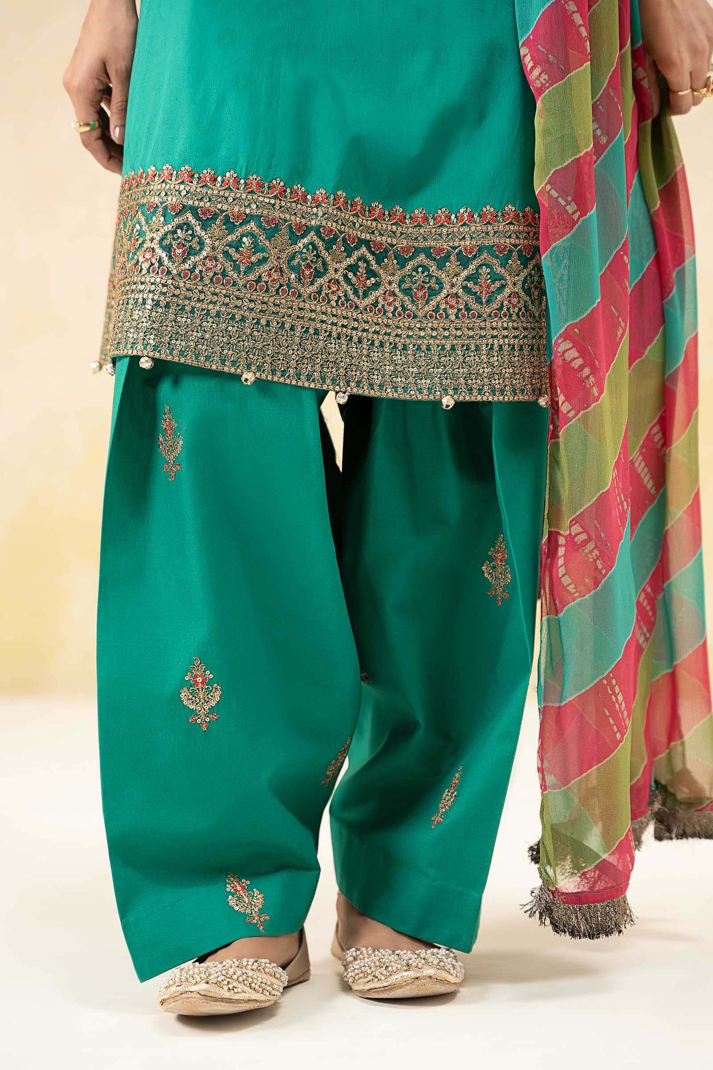 Maira B | Ready to Wear | DW-EF25-10