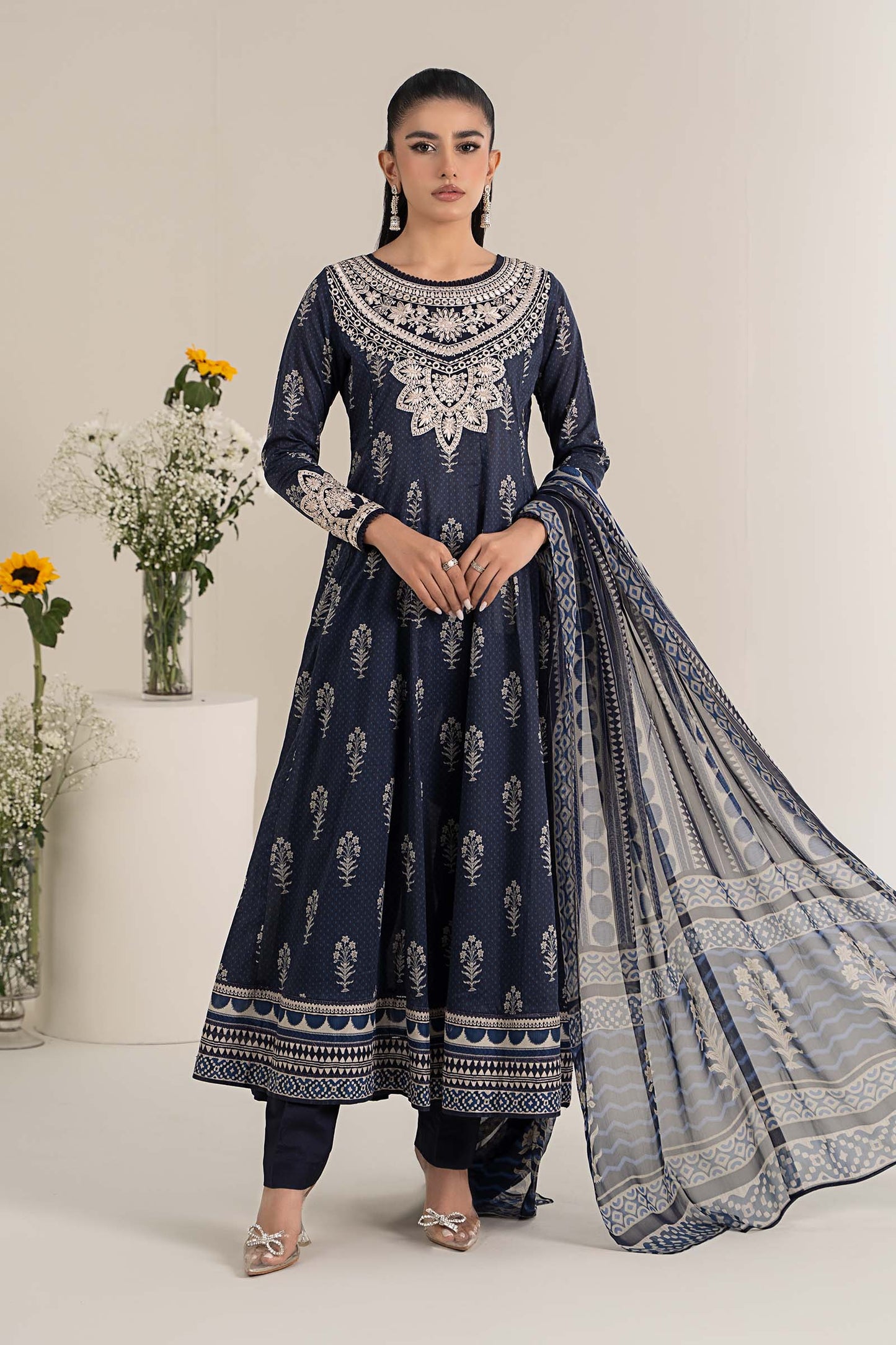 Maira B | Ready to Wear | DW-EF25-22