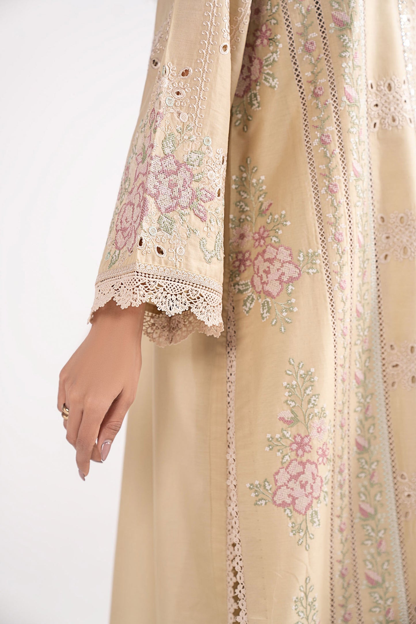Maria B | Eid Collection 26 | DW-EF26-09