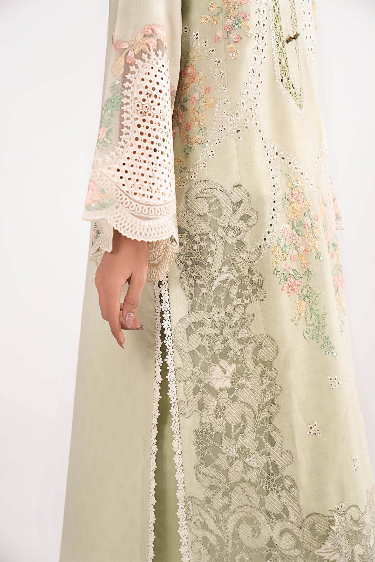 Maria B | Eid Collection 26 | DW-EF26-137