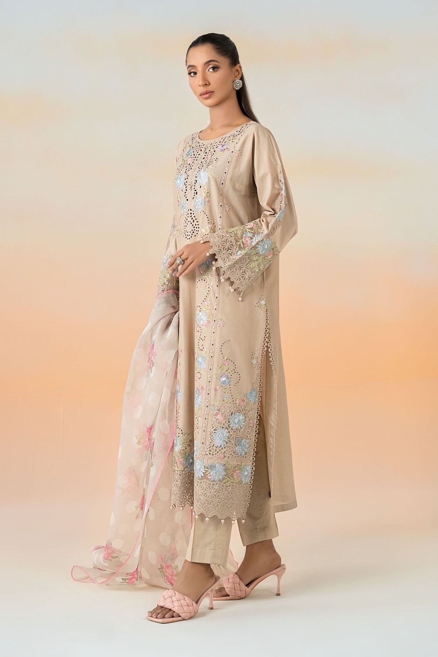 Maira B | Ready to Wear | DW-EF25-05