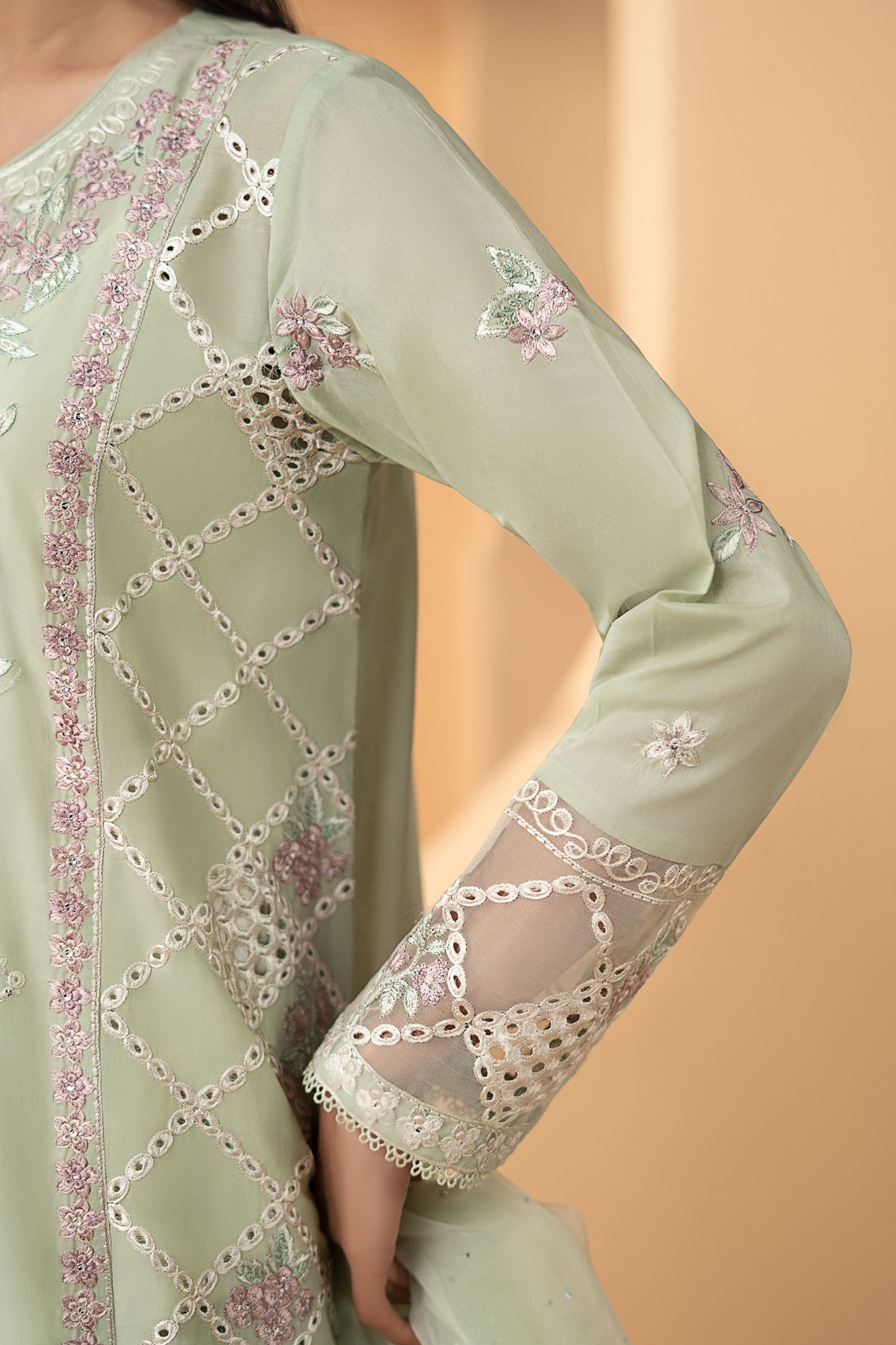 Maria B | Eid Collection 26 | DW-EF26-103