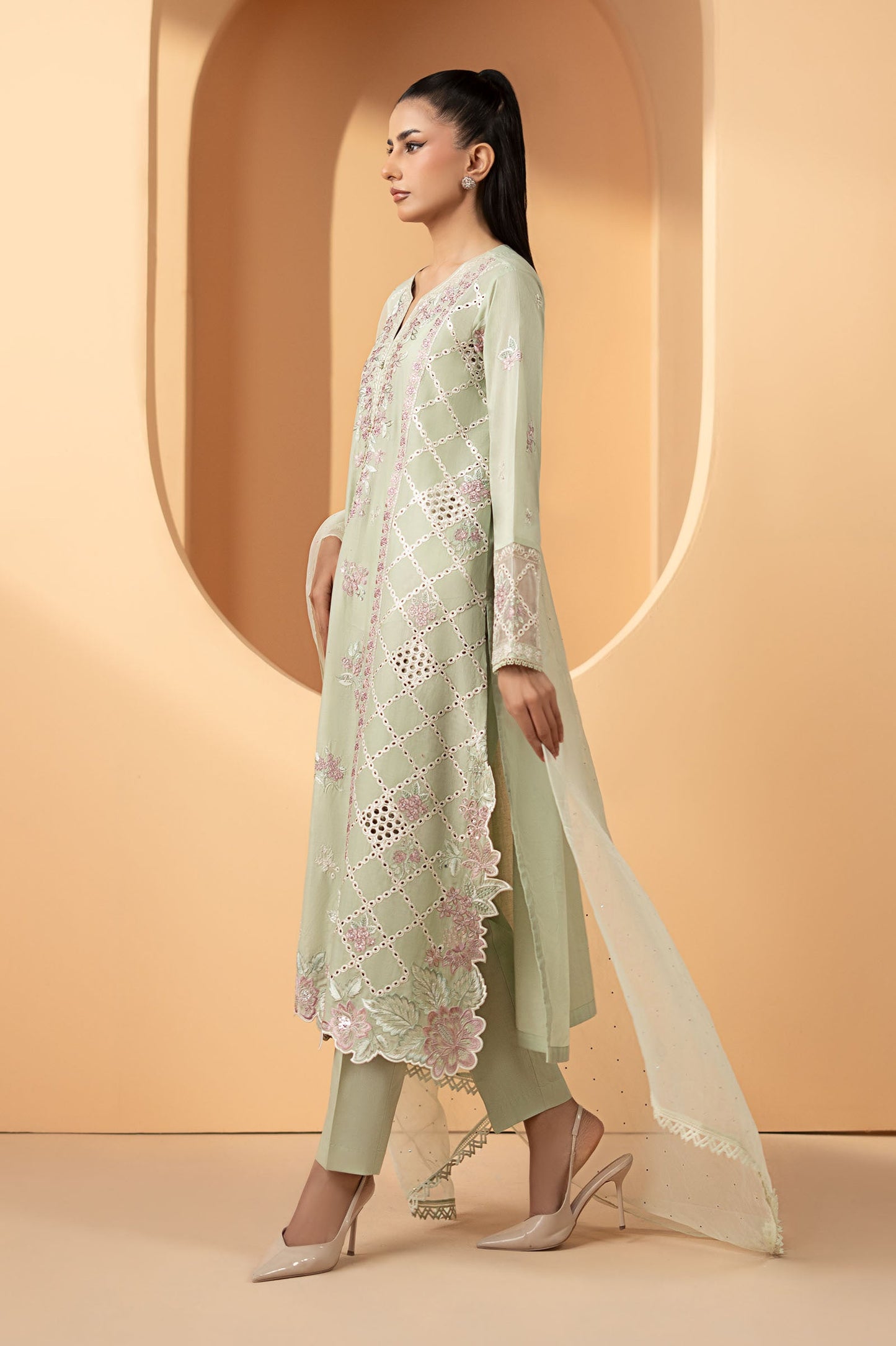 Maria B | Eid Collection 26 | DW-EF26-103