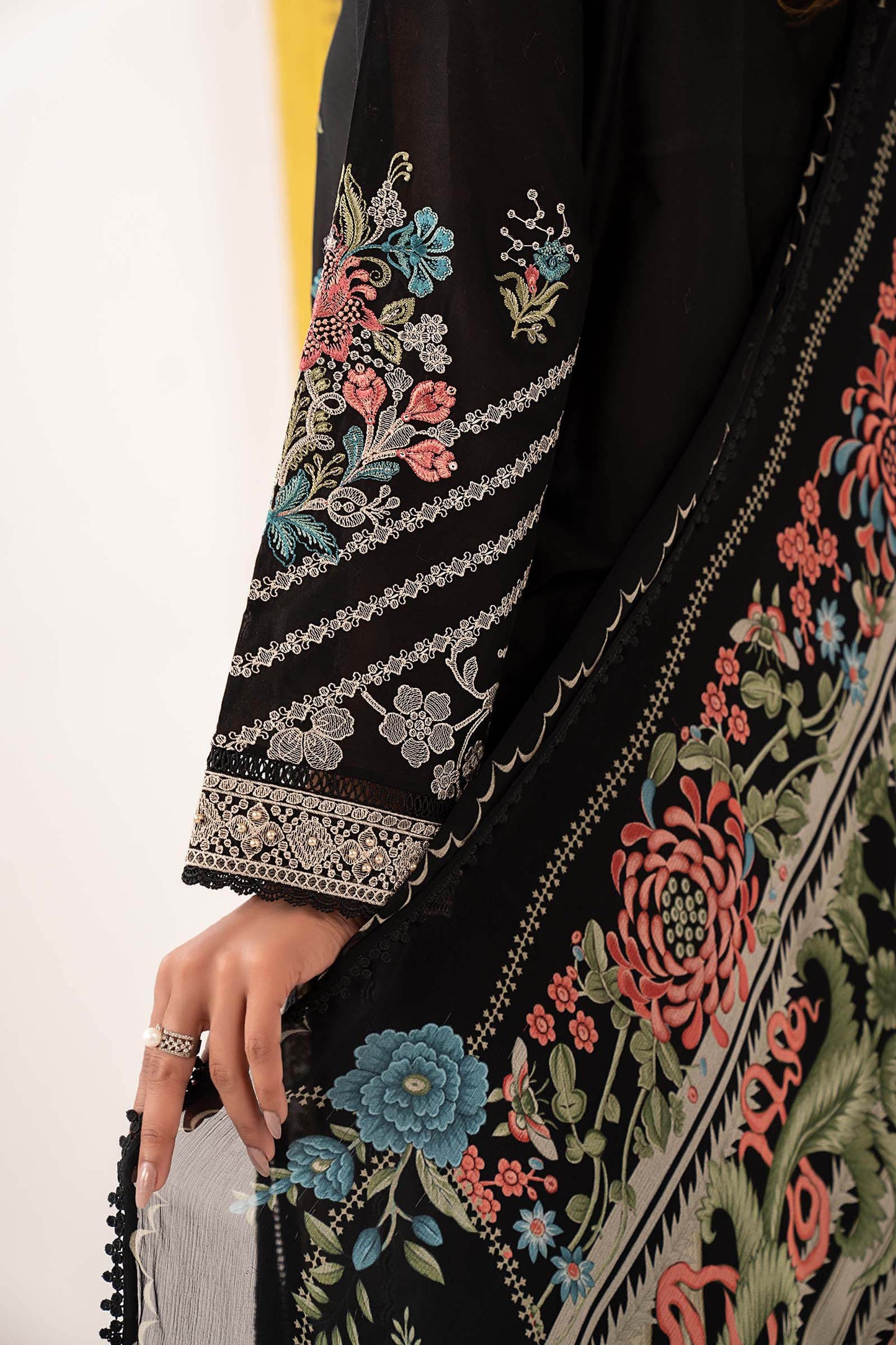 Maria B | Eid Collection 26 | DW-EF26-180
