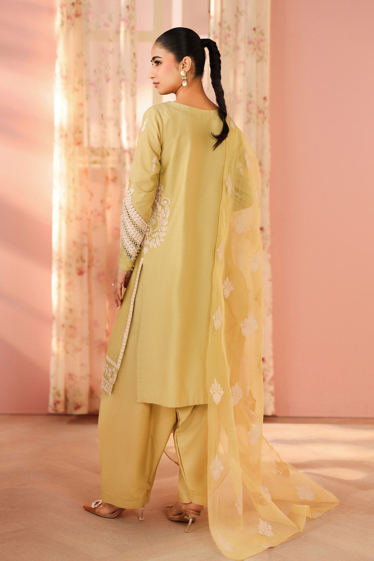 Maria B | Luxury Winter Pret 25 | DW-PF25-34-Light Green