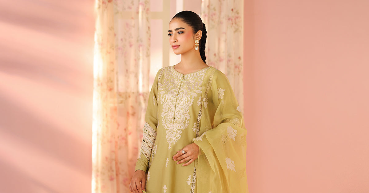 Maria B | Luxury Winter Pret 25 | DW-PF25-34-Light Green