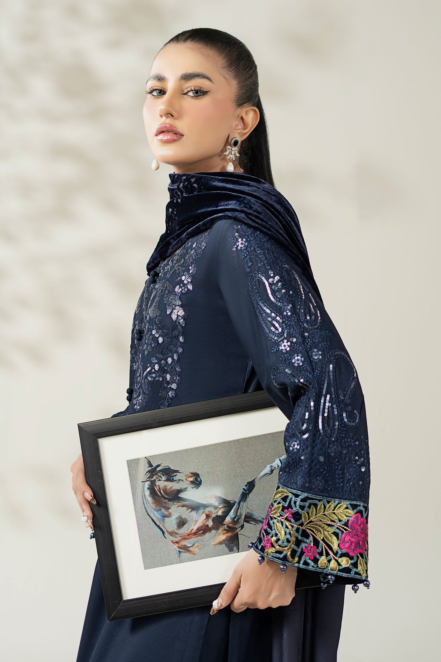 Maria B | Pre Fall Dresses | 3 Piece Embroidered Linen Suit VV