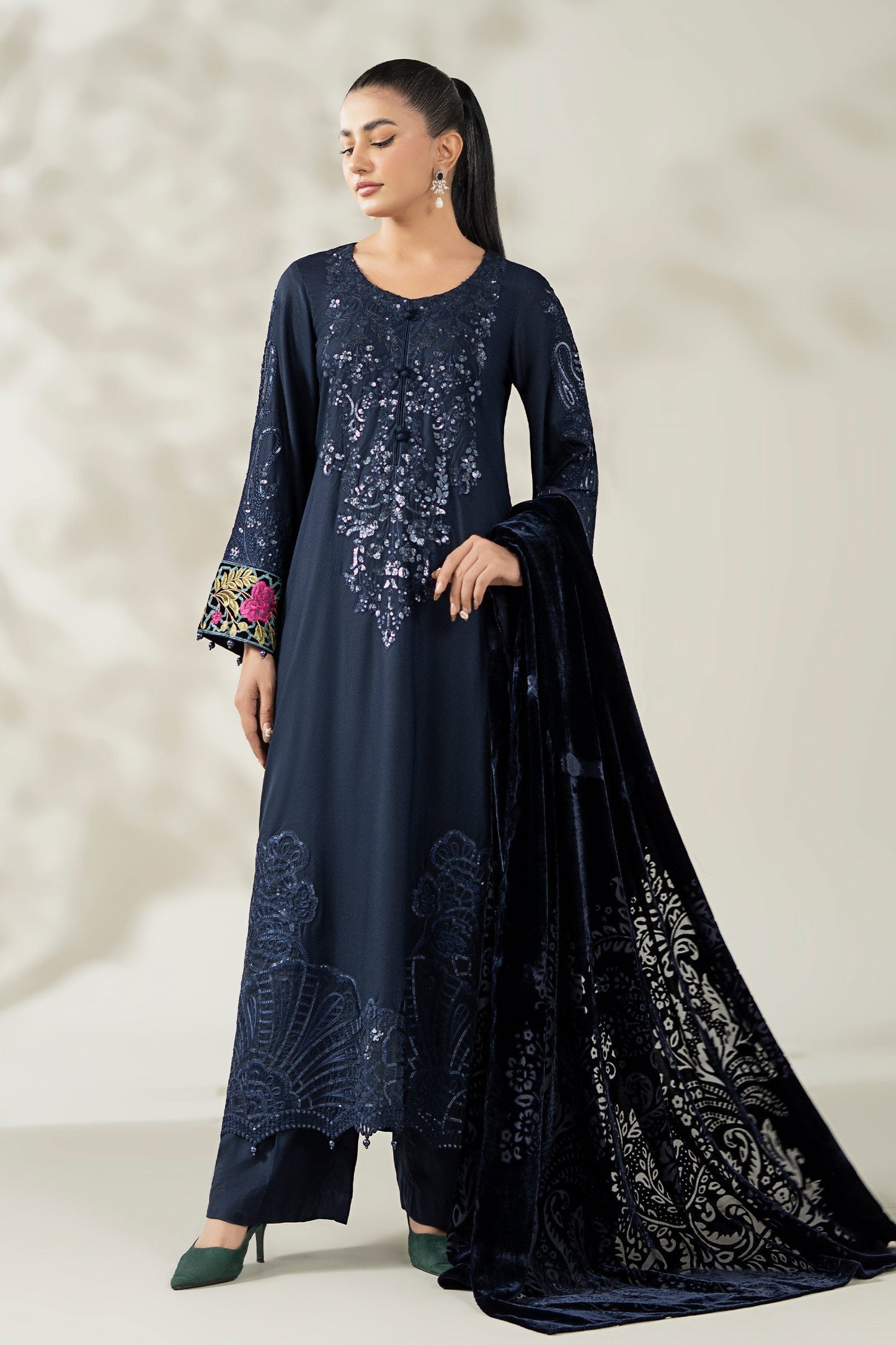 Maria B | Luxury Winte r Pret 25 |DW-W25-20-Blue