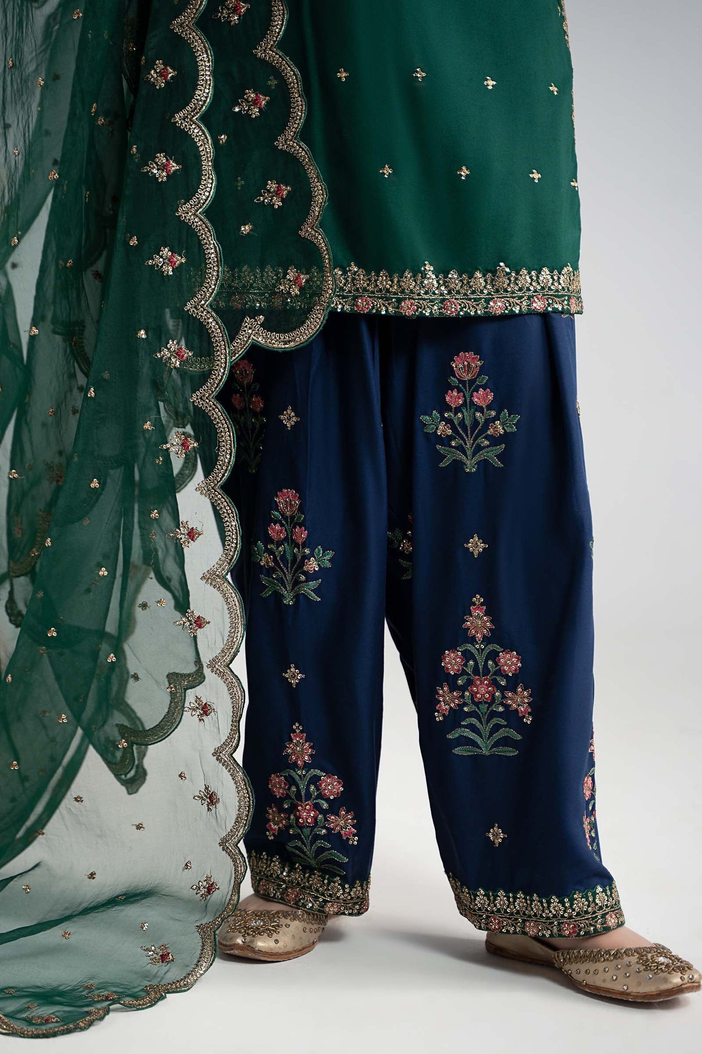 Maria B | Luxury Winter Pret 25 | DW-W25-27-Green