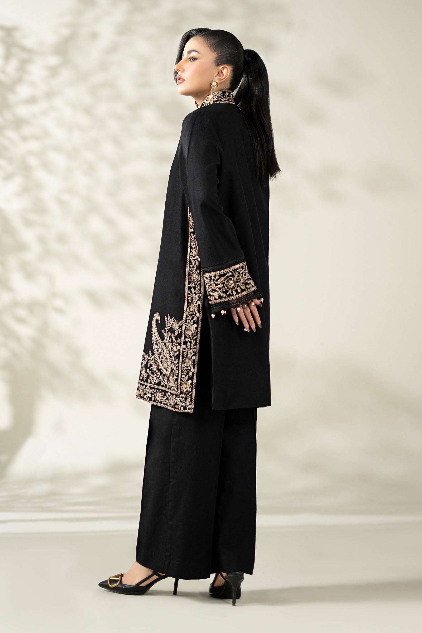 Maria B | Pre Fall Dresses | 3 Piece Embroidered Khaddar Suit YY
