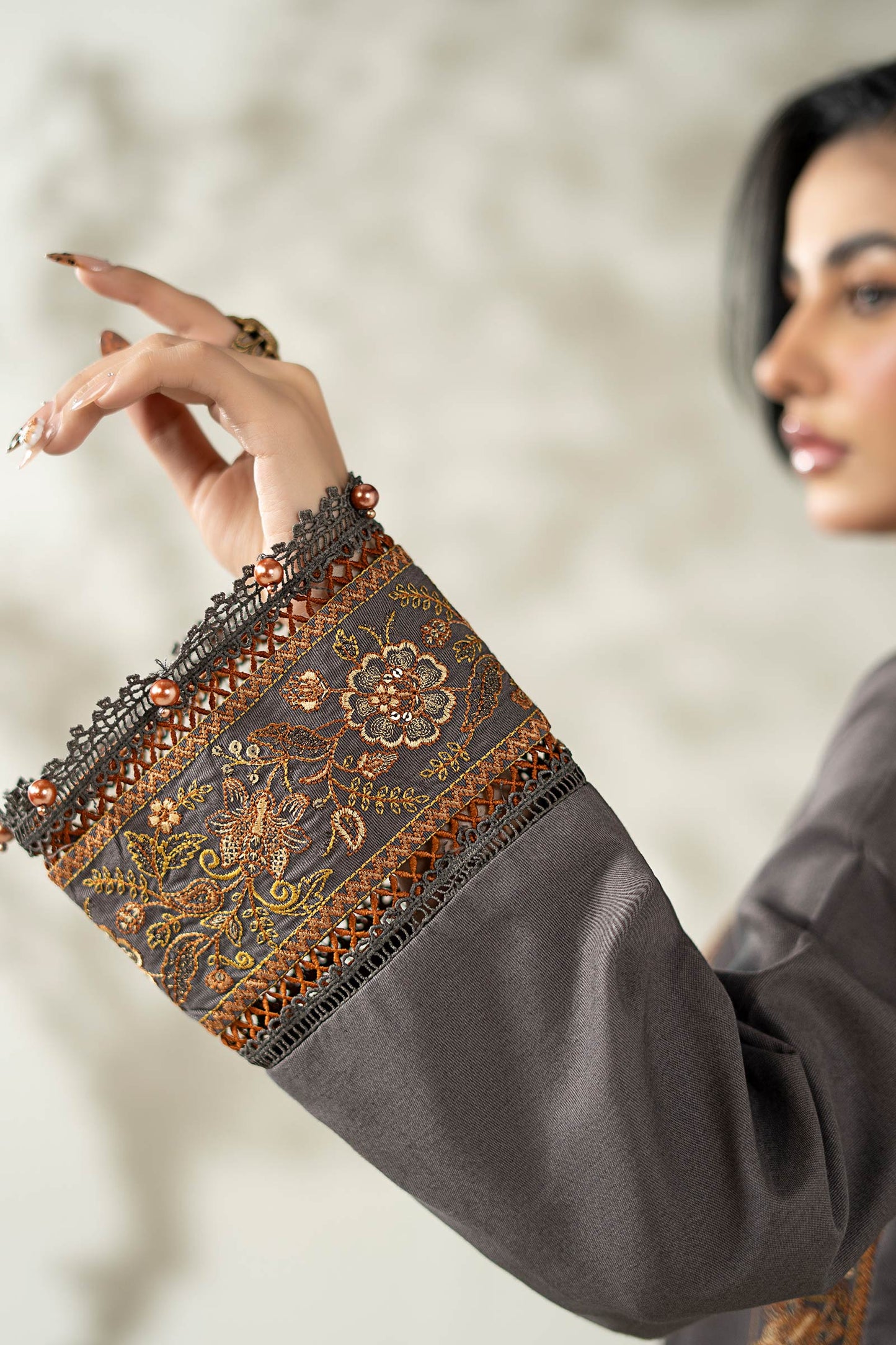 Maria B | Pre Fall Dresses | 3 Piece Embroidered Khaddar Suit ZZ