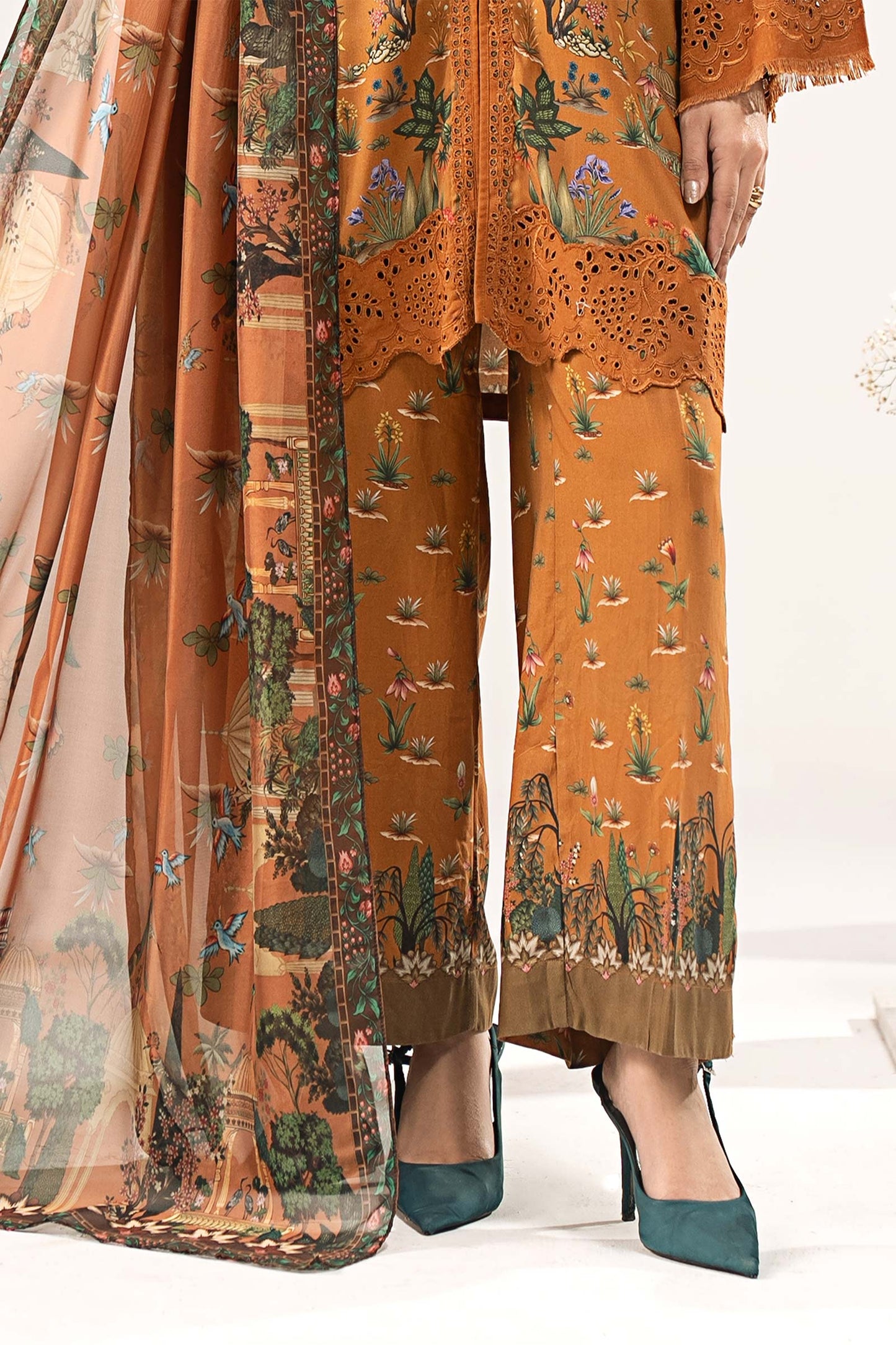 Maria B | Eid Collection 26 | DW-W25-59
