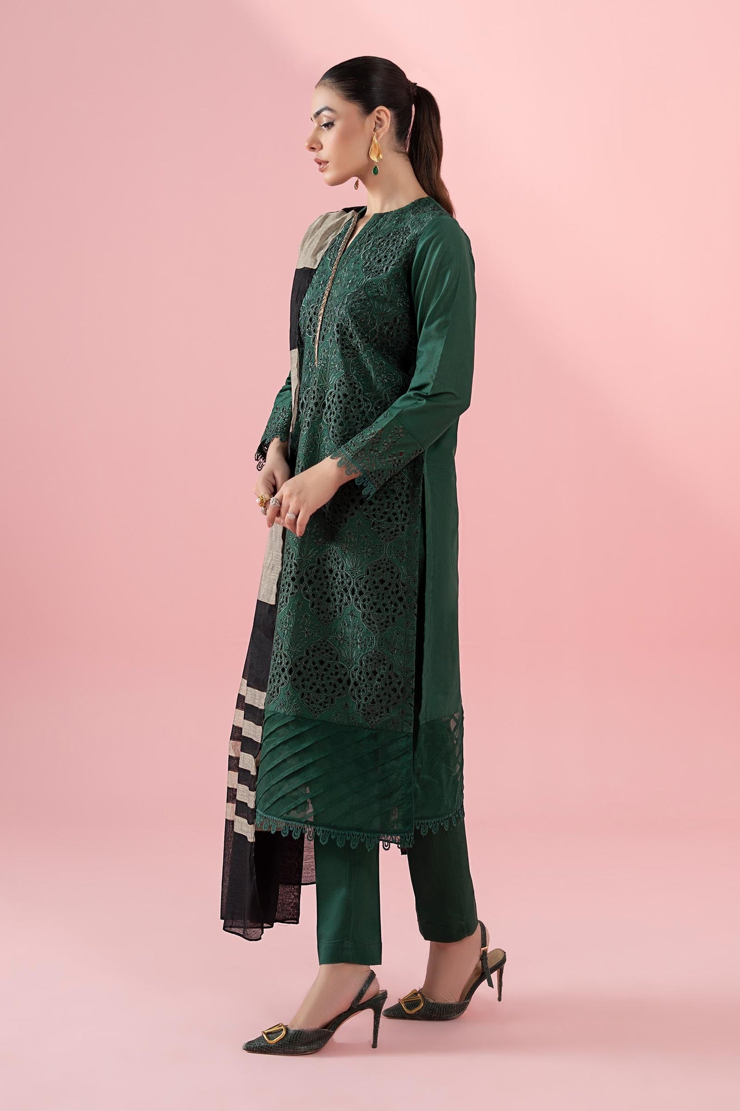 Maria B | Eid Collection 26 | DW-EF22-41R1