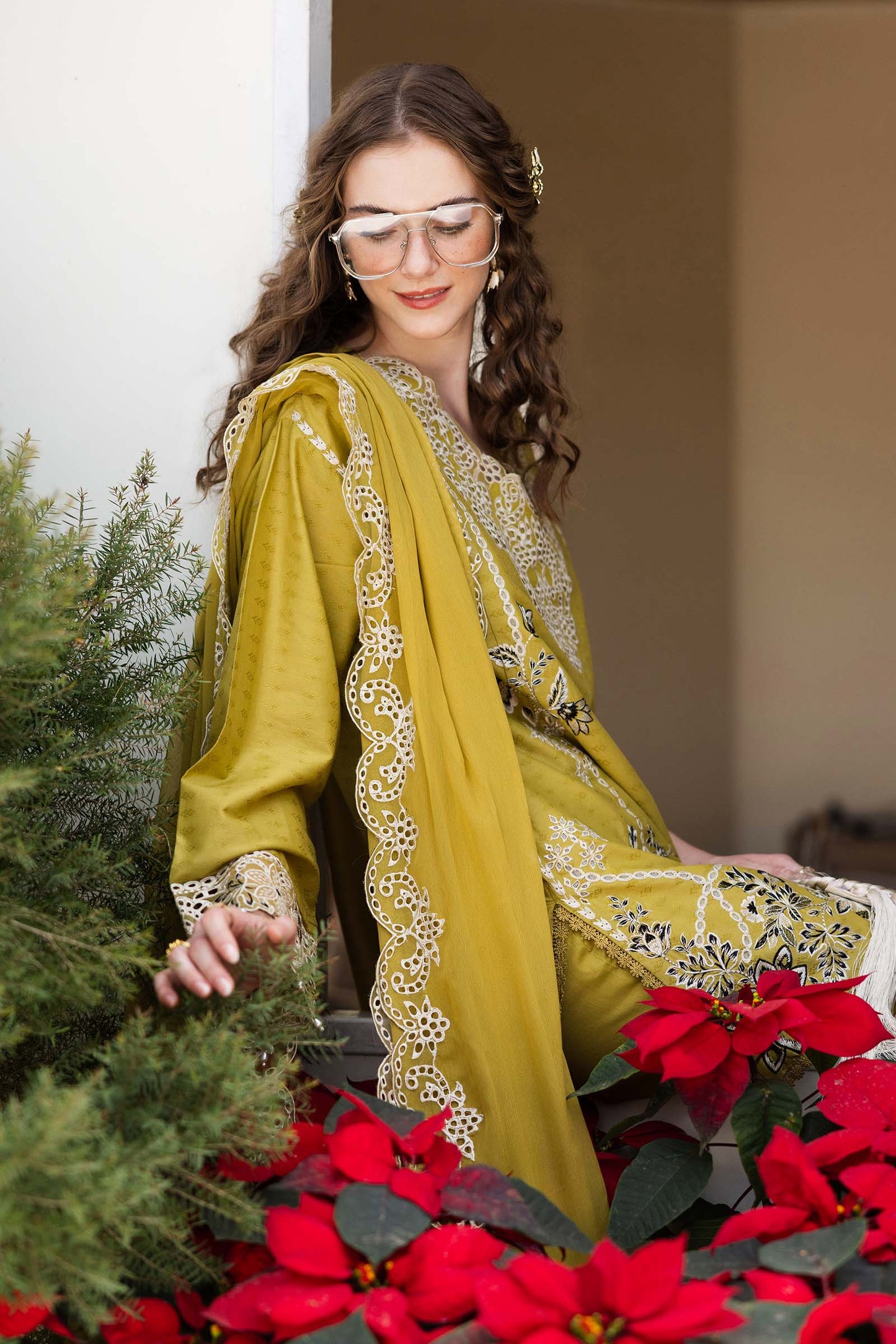 Maria B | Eid Collection 26 | DW-EF26-104