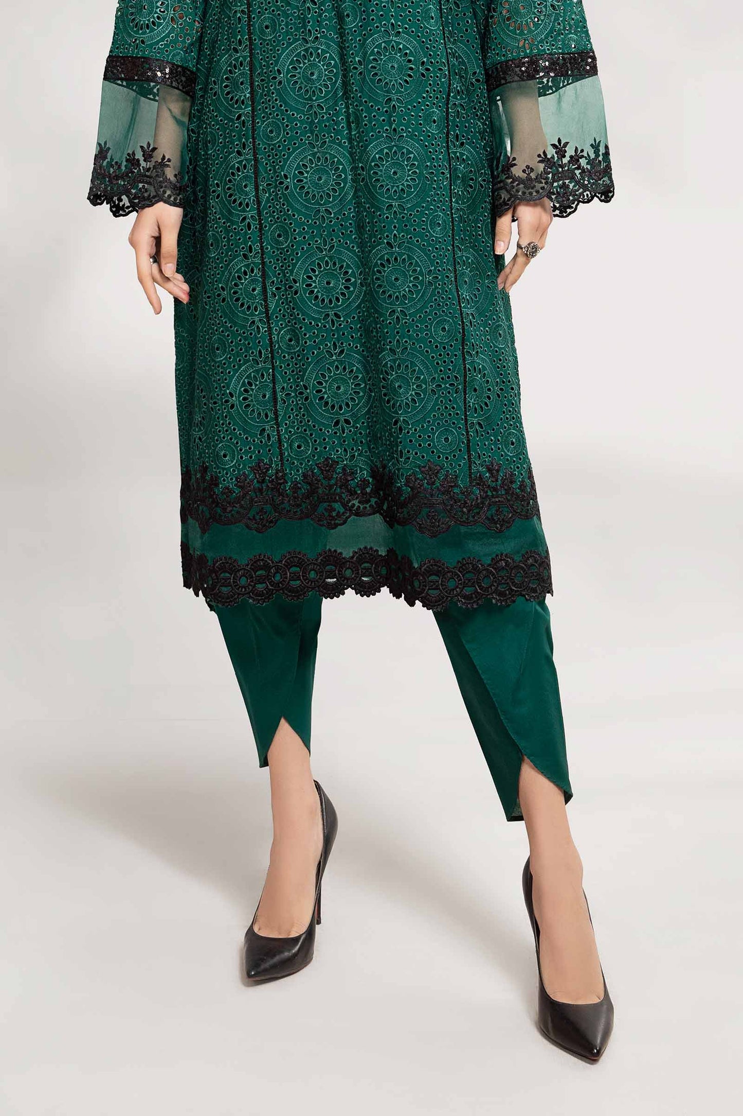 Maria B | Eid Collection 26 | DW-EF22-09R1