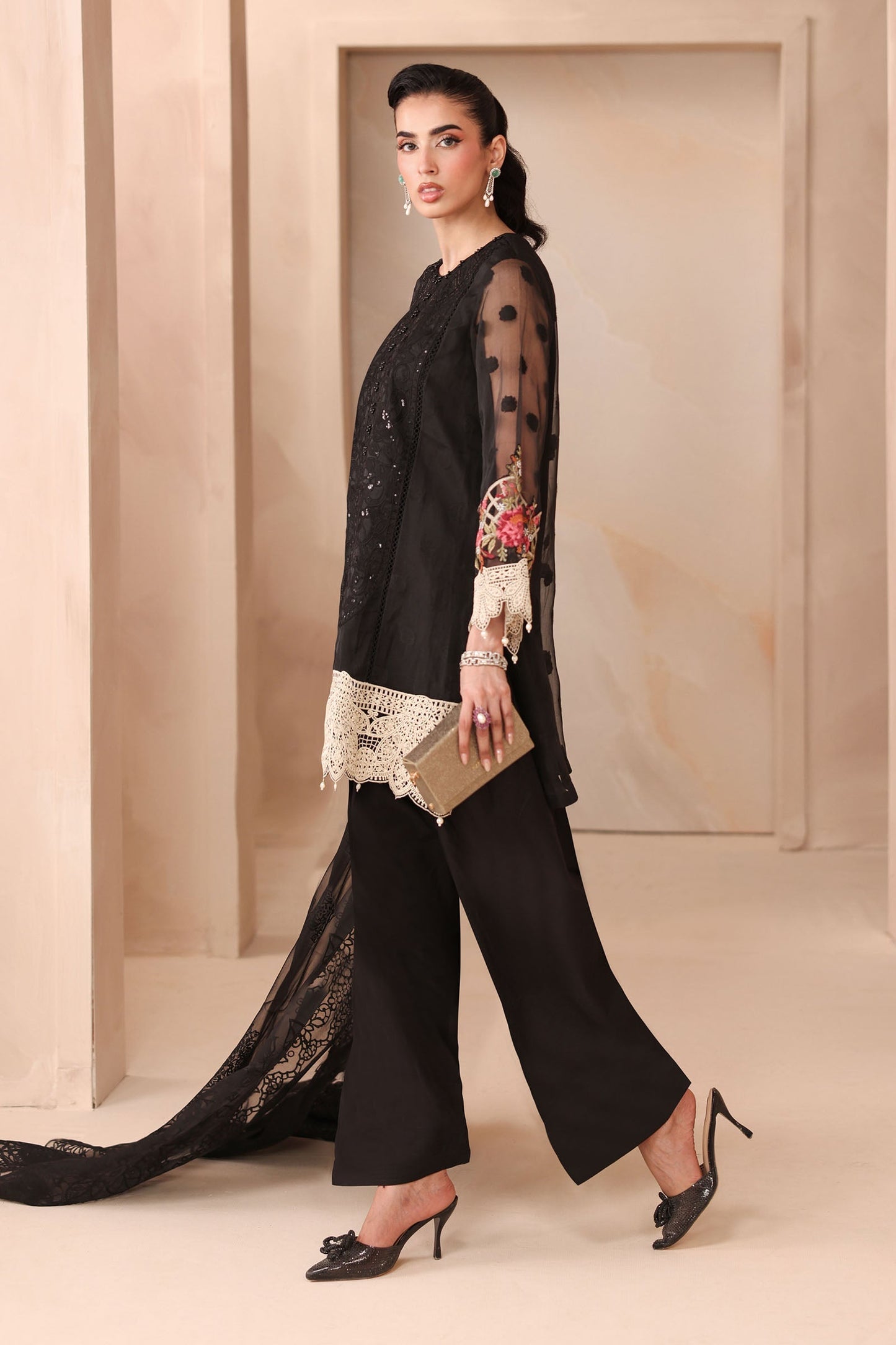 Maria B | Luxury Winter Pret 25 | DW-MN25-02-Black