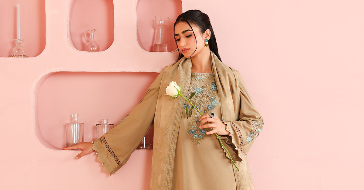 Maria B | Pre Fall 25 | Dobby Suit 15