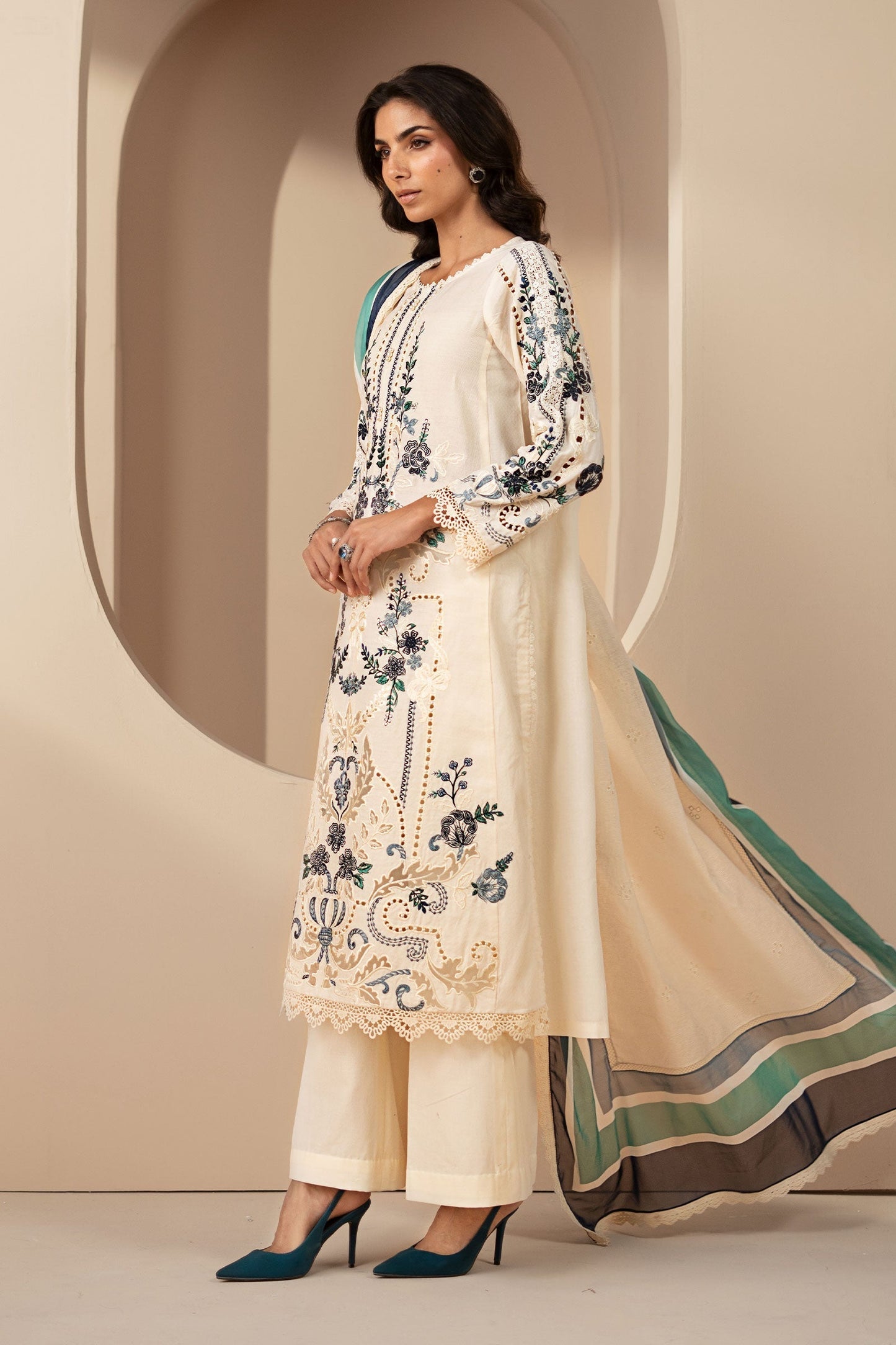 Maria B | Eid Collection 26 | DS-2609-B