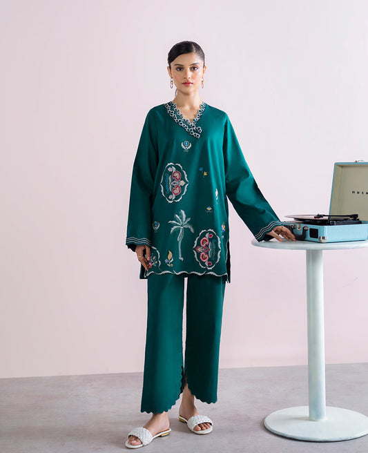 Republic Womenswear | Essentials 25 | ES-188