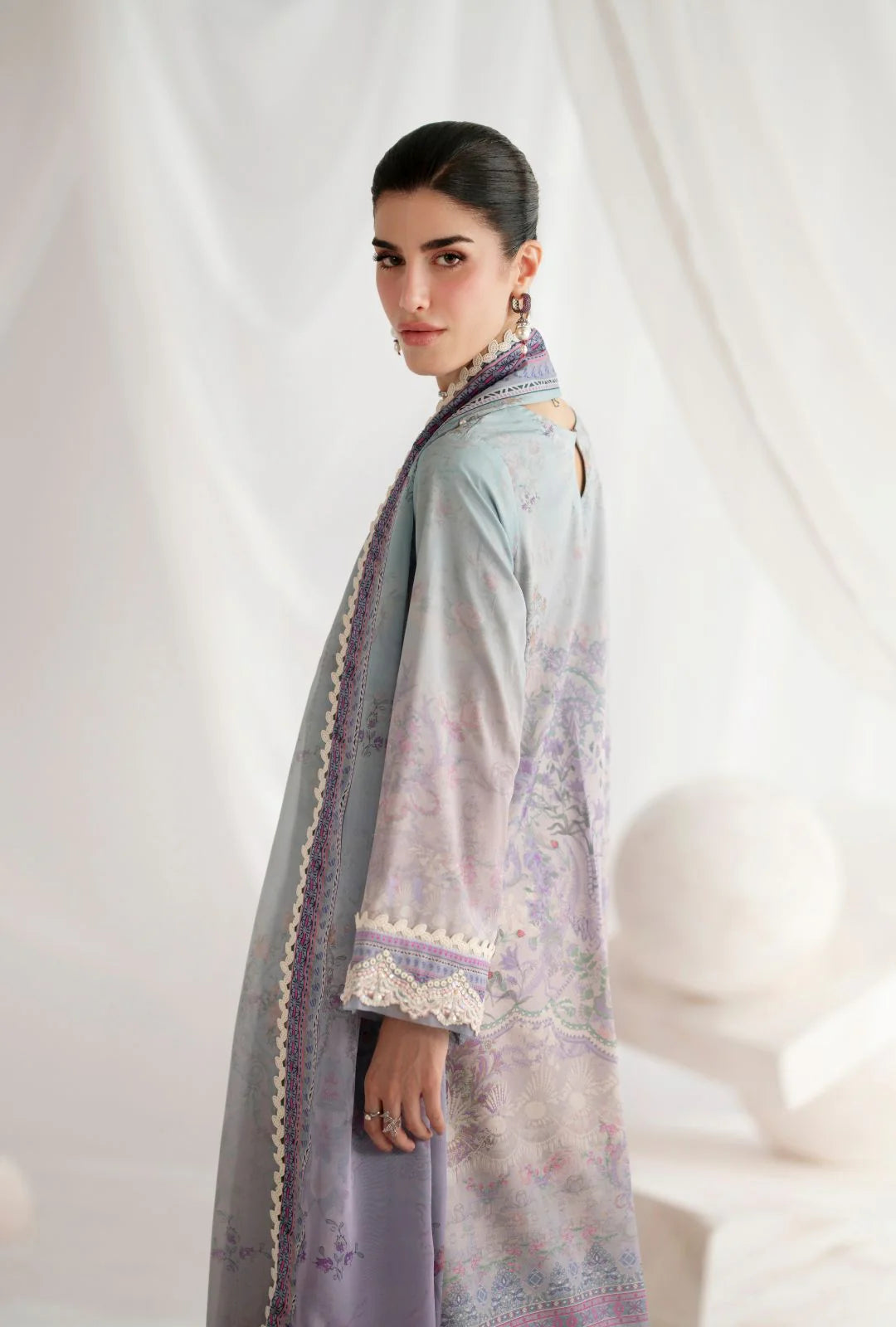 AJR couture | Garden Whisper | EVARA